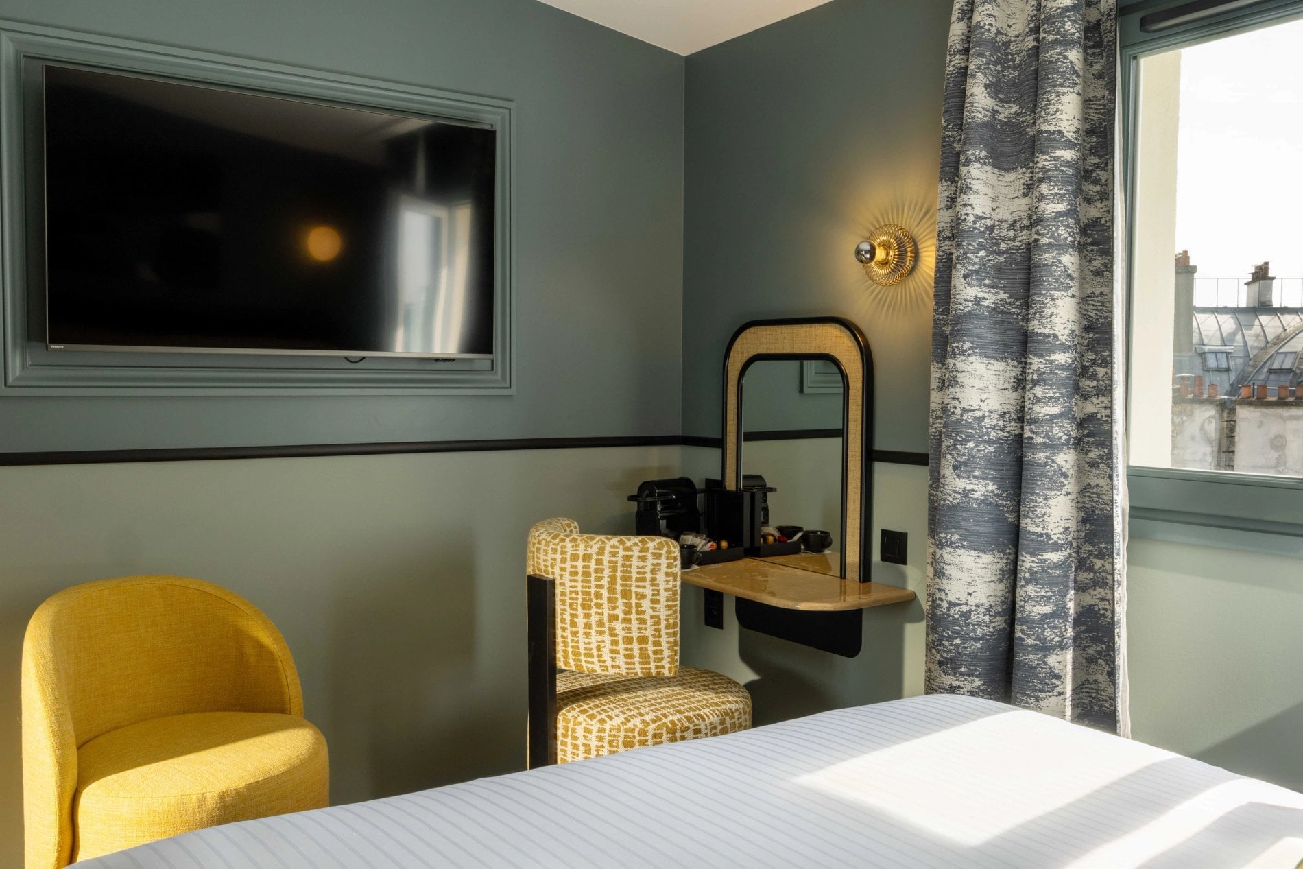 9b9aec5c-5ab0-404d-a363-935512ba9802