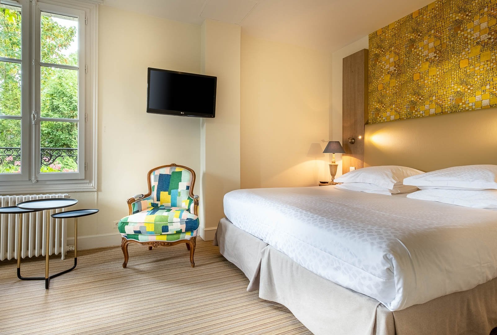 9d2fad9f-53a5-4b40-a1ad-8c28c6980100