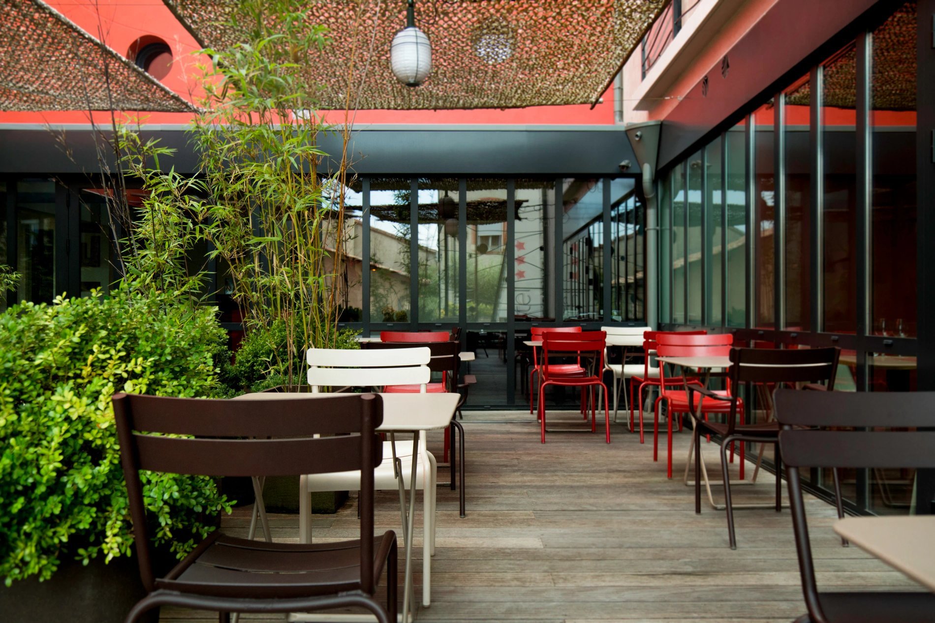 9d733395-7a96-4e61-89da-aae1c1f95568