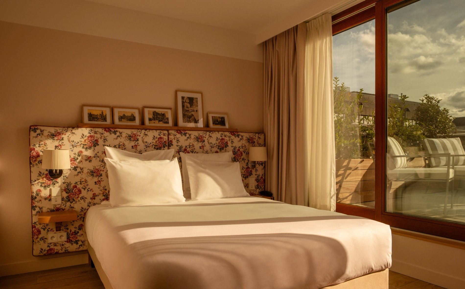 superior room design 9 Hotel Sablon Brussels