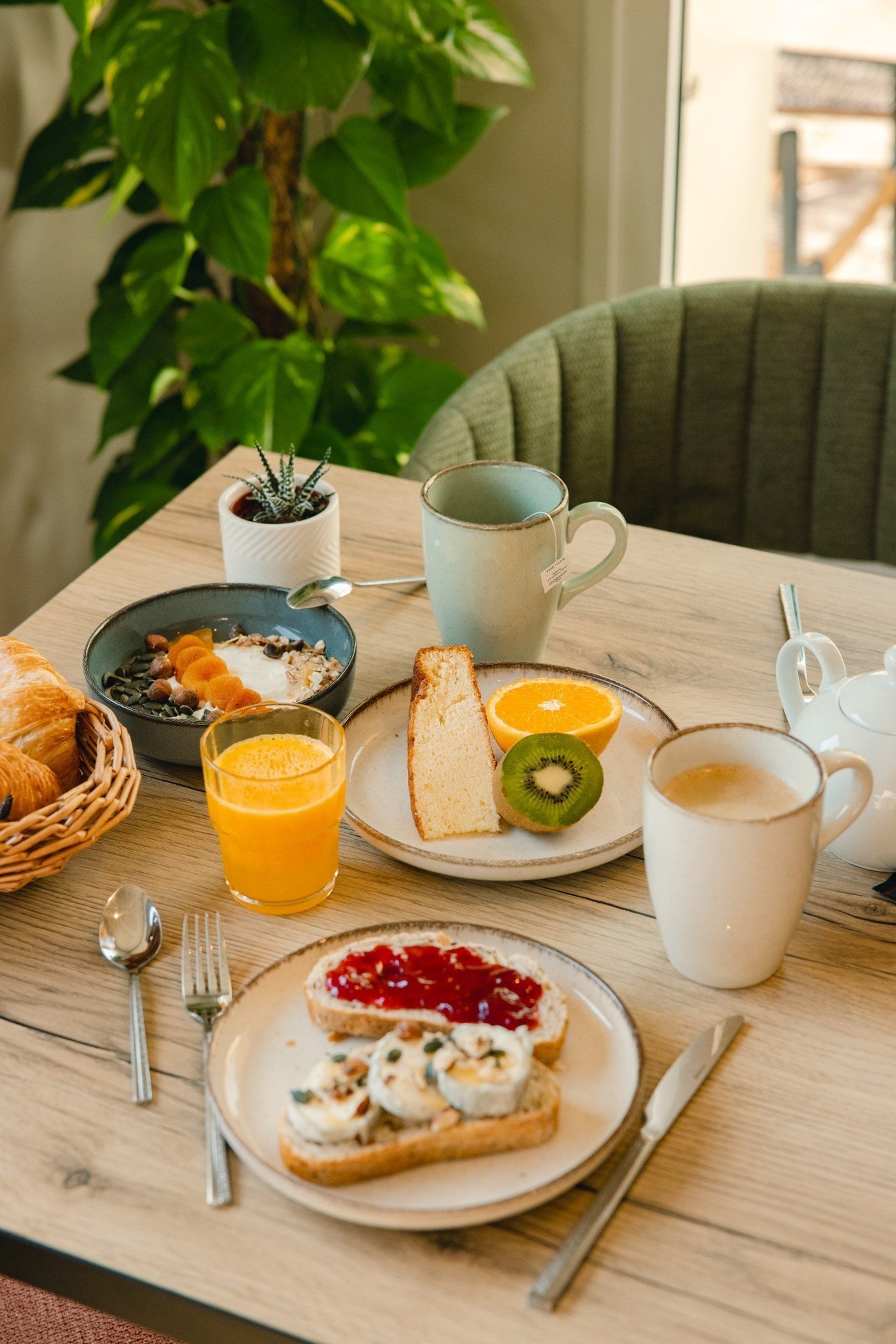 9e5605d8-fc9f-457f-bb02-0a703d4e5ecf