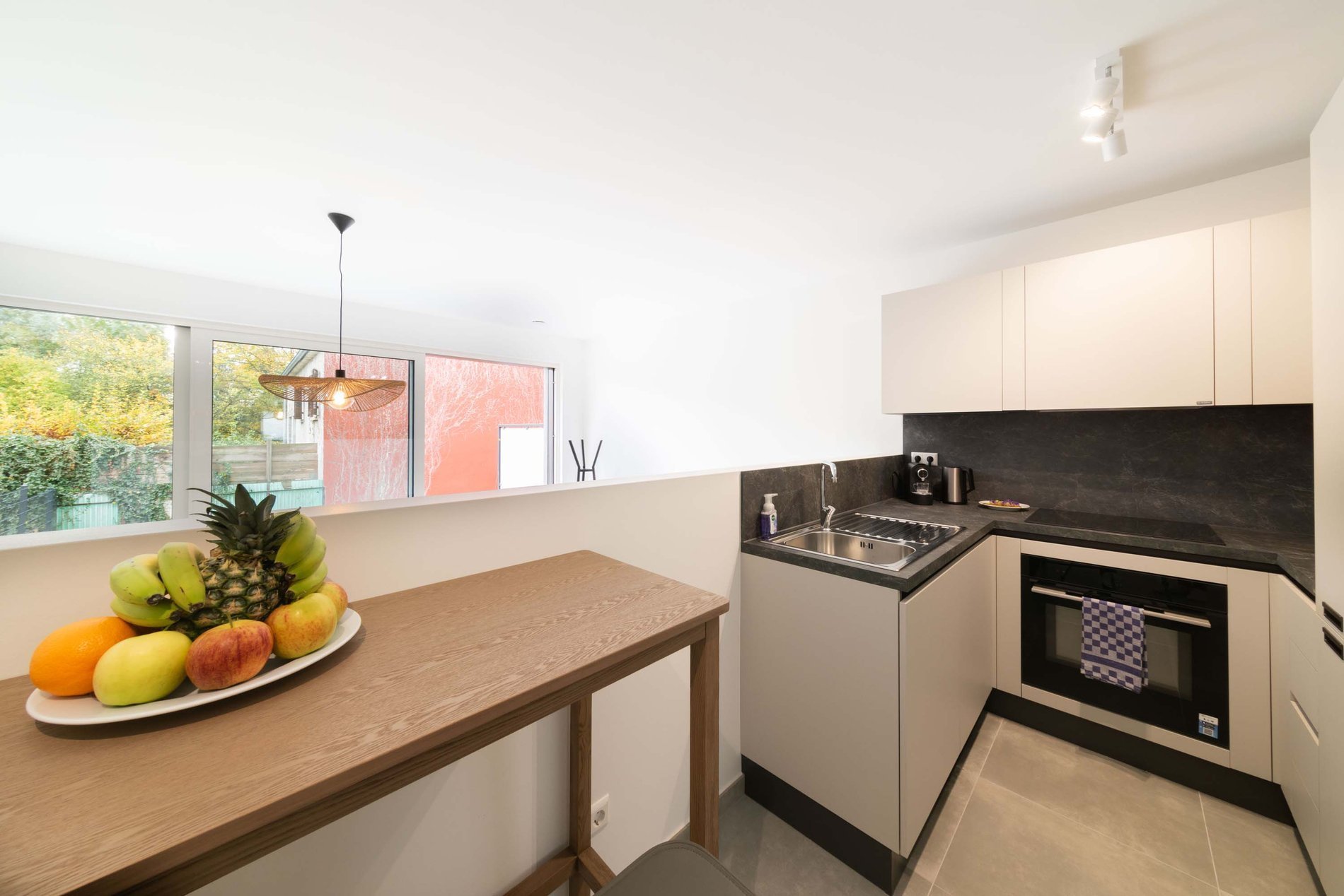 9ea4e310-3fda-45cc-91e0-a9946f136275