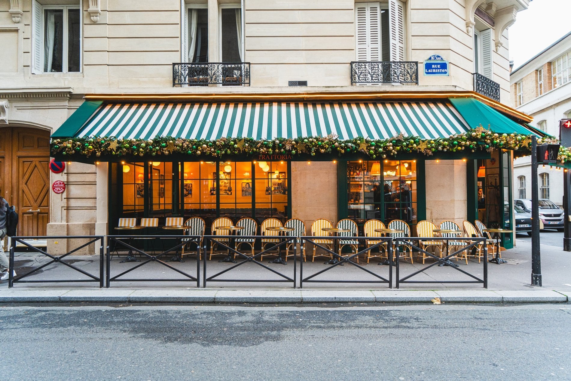 9eafc630-74fc-4b40-bdc0-6ff62cb826bd