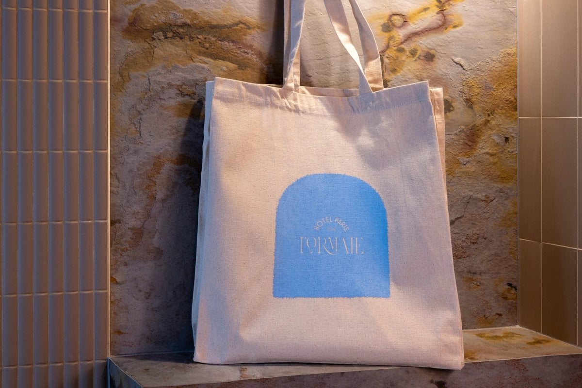 Hôtel L'Ormaie, Hôtel L'Ormaie Tote bag