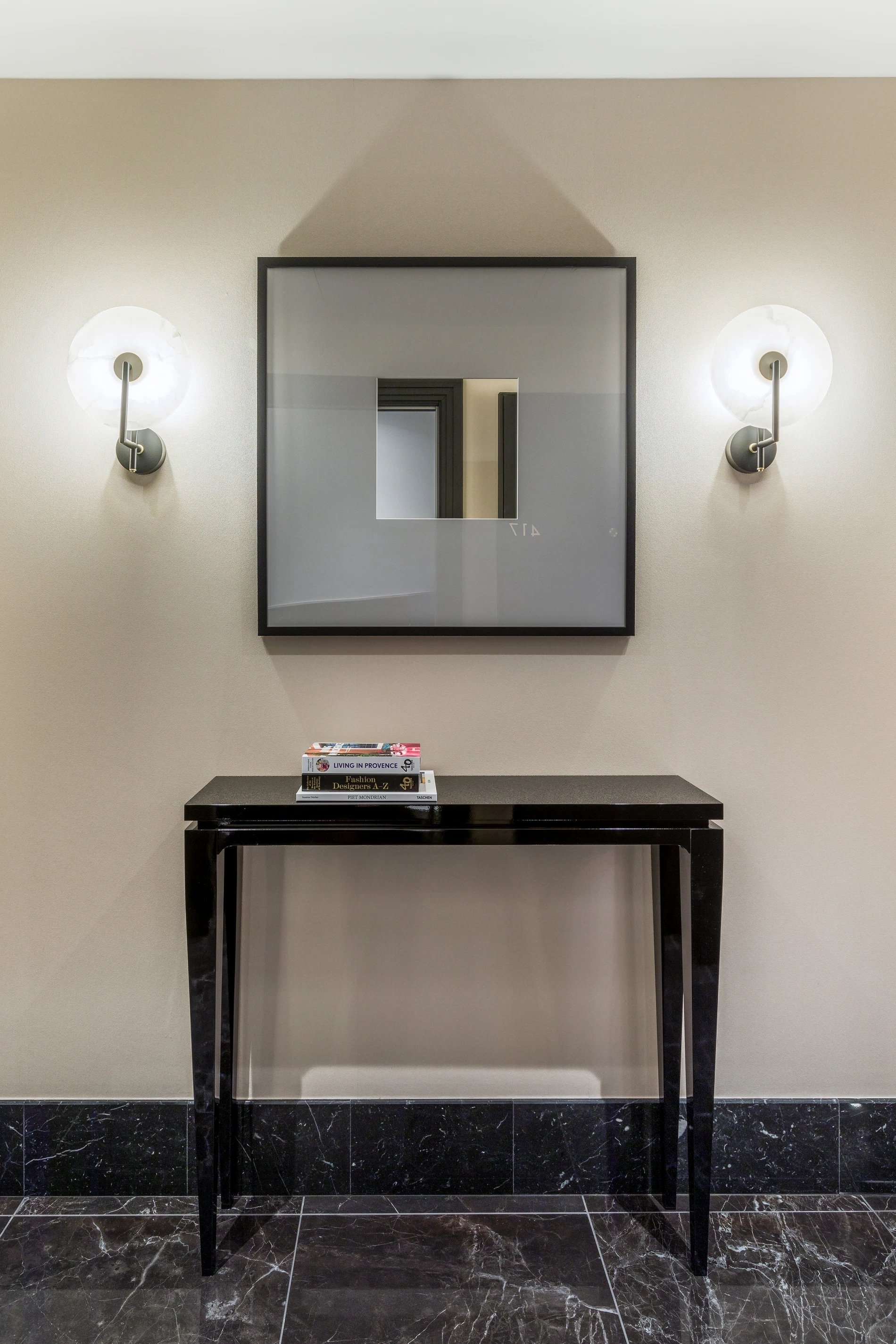 Maison Albar - Le Victoria |  Entrance to sea view executive room