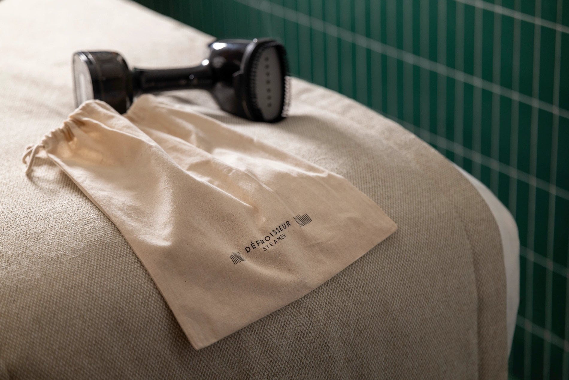 Hôtel Filigrane | Défroisseur