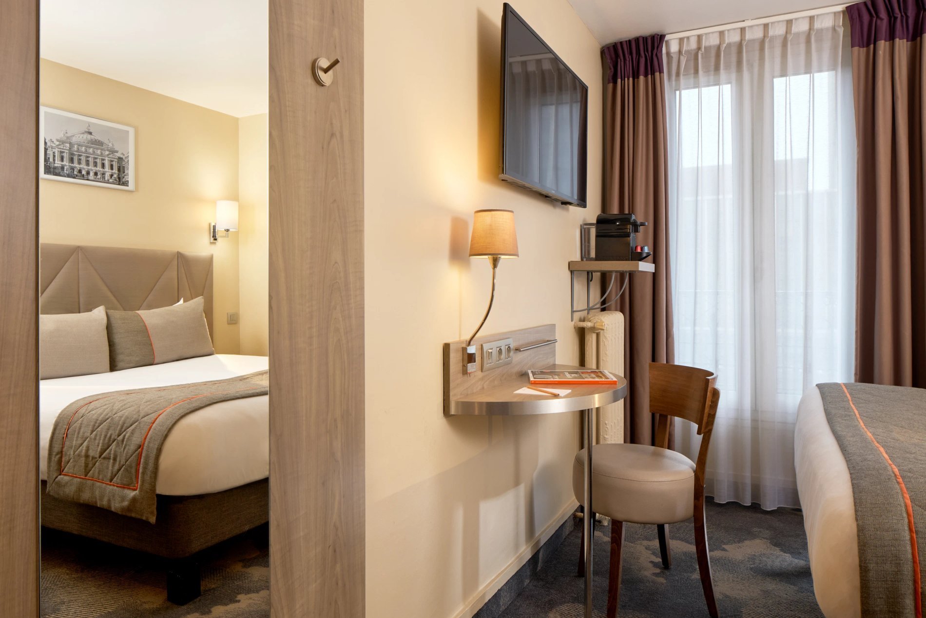 Chambre supérieure triple avec 2 chambres