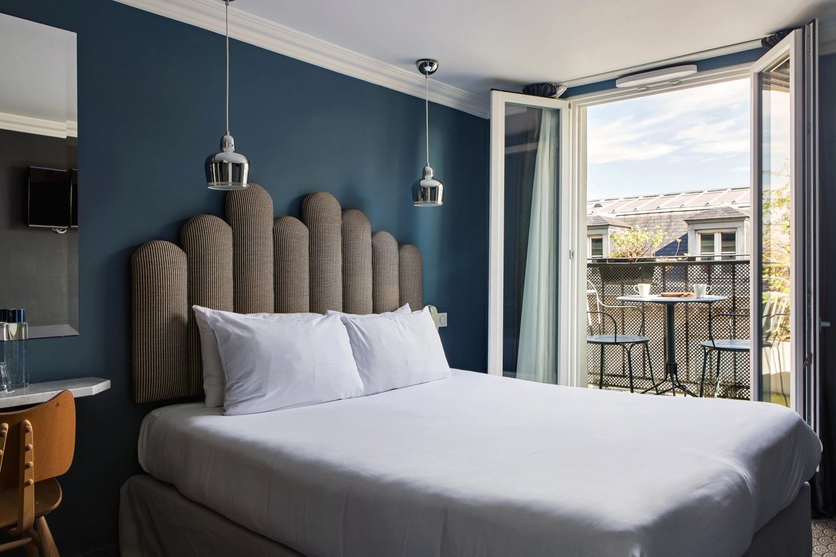 Hôtel Paradis, 