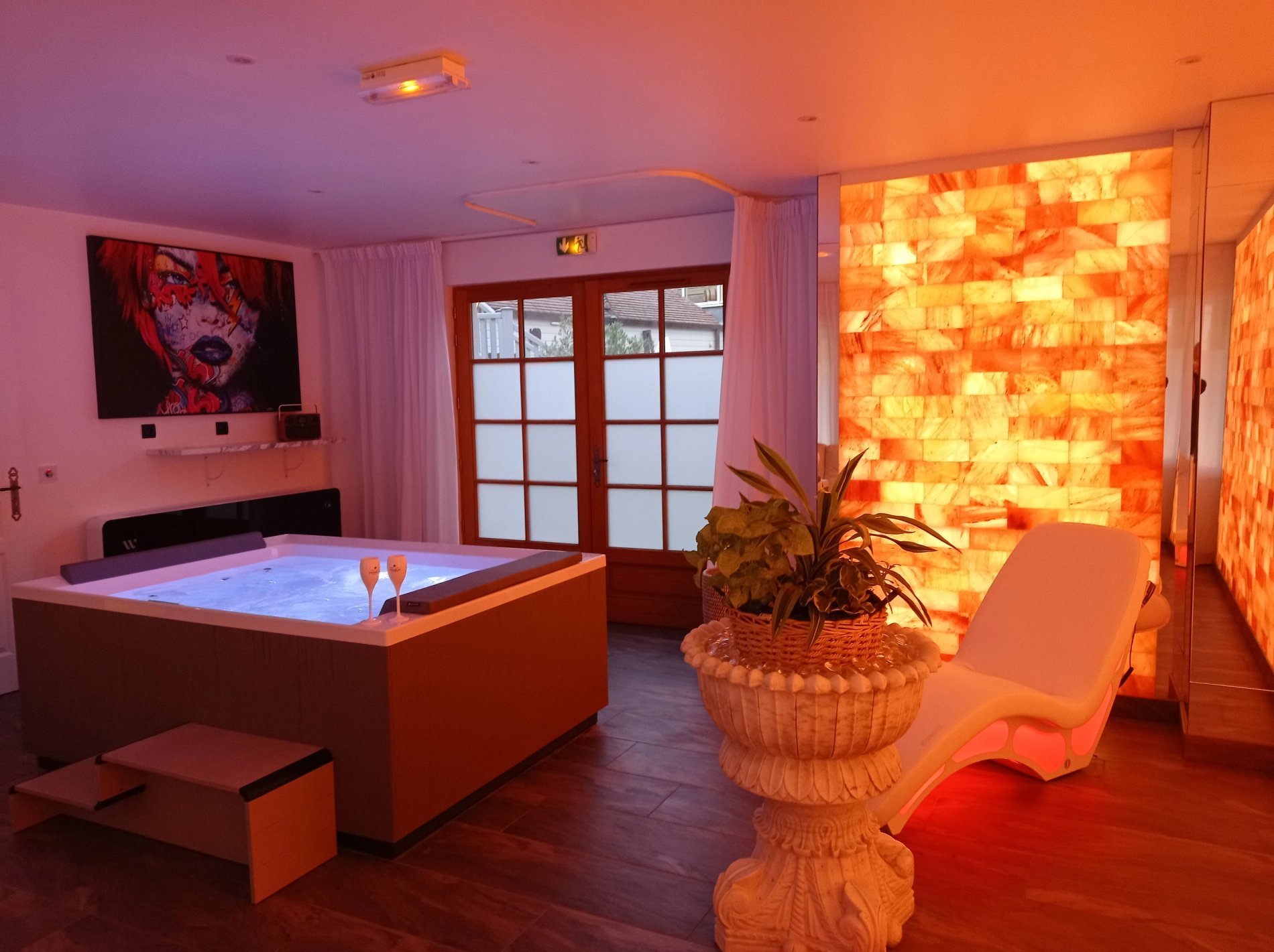 Hôtel SPA Le Lion d'Or | SPA | Week-end romantique en Normandie avec jacuzzi privatif