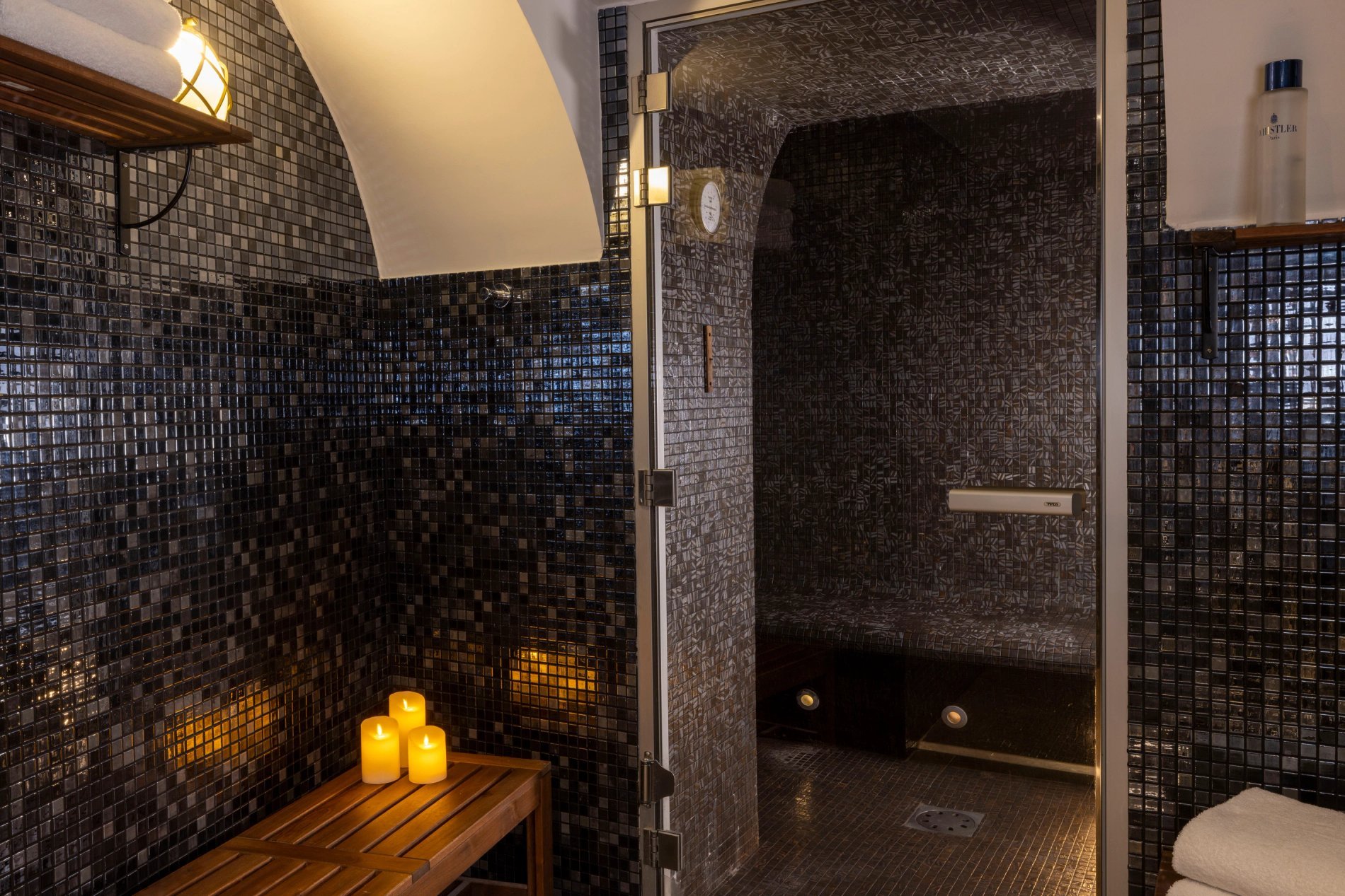 Hotel Whistler Hammam