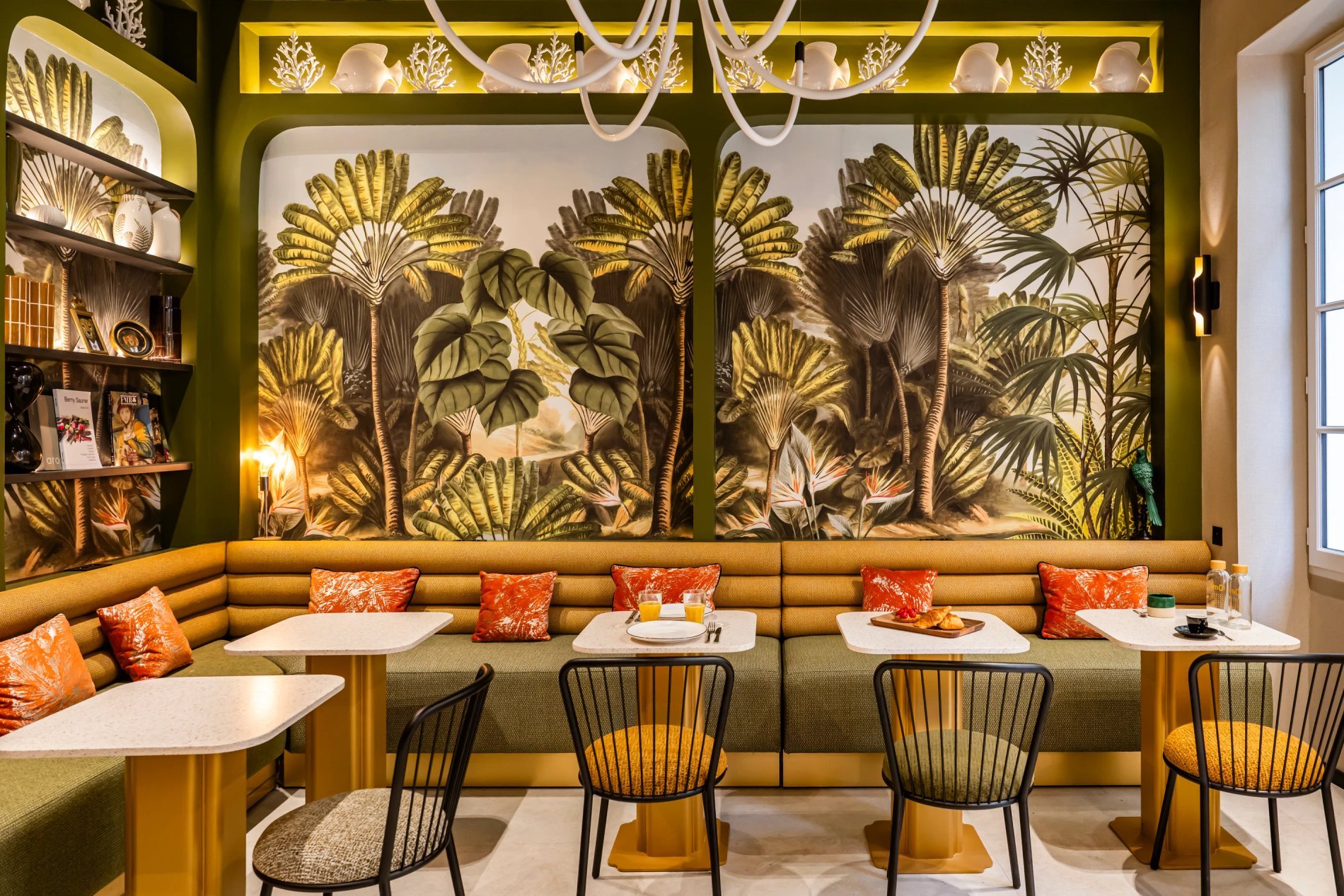 a1640ffb-79d4-407c-bf24-26db312794cb