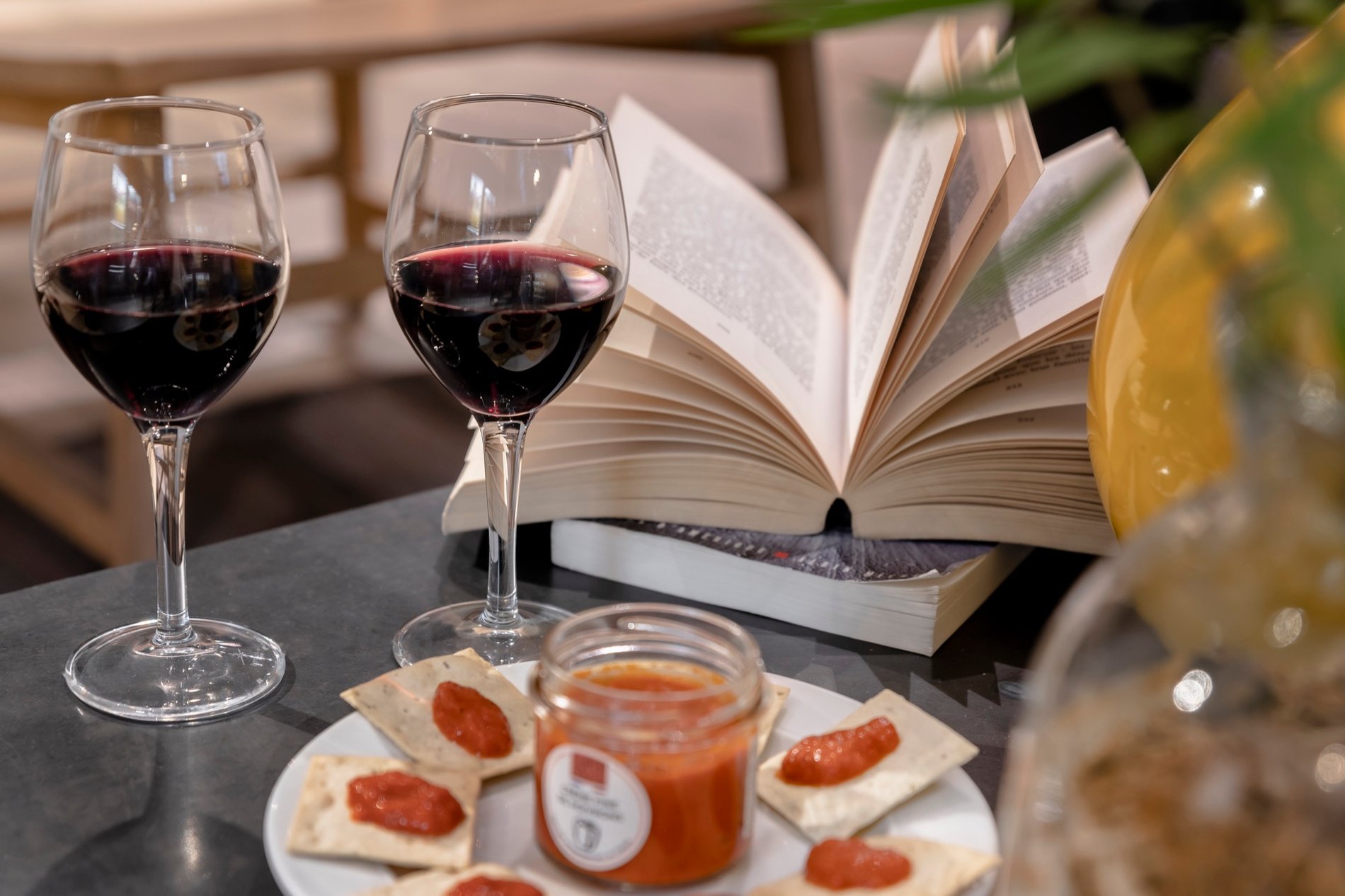 Hotel Bar open 24hrs and Happy Hour | 9Hotel Opéra Paris