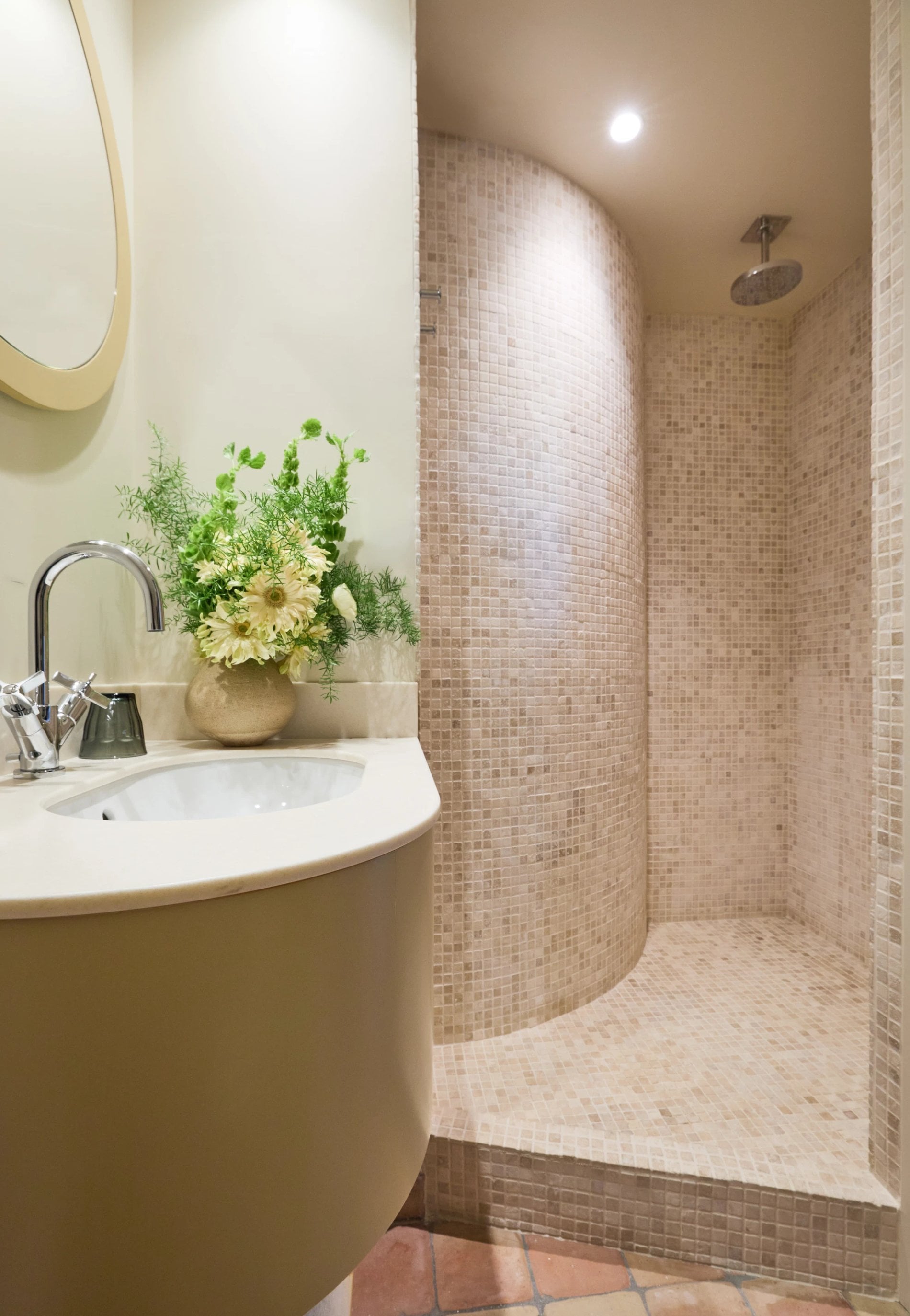 a229fd54-4cf3-493b-8af9-c6a880255a1f