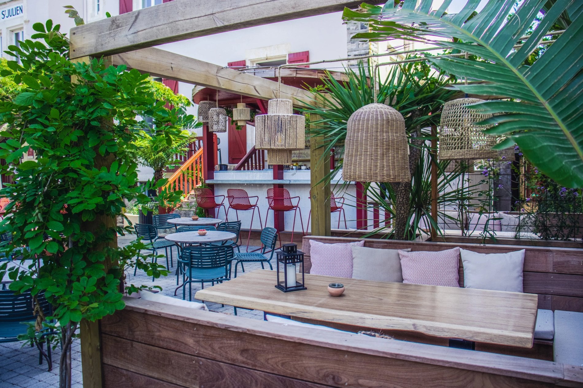 a2a4b37e-2b32-48f4-8413-2ded68f062bd