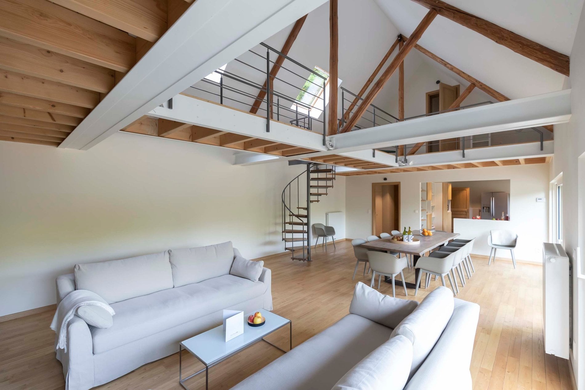 a2b97f53-ff90-4ced-8dd6-616632571510