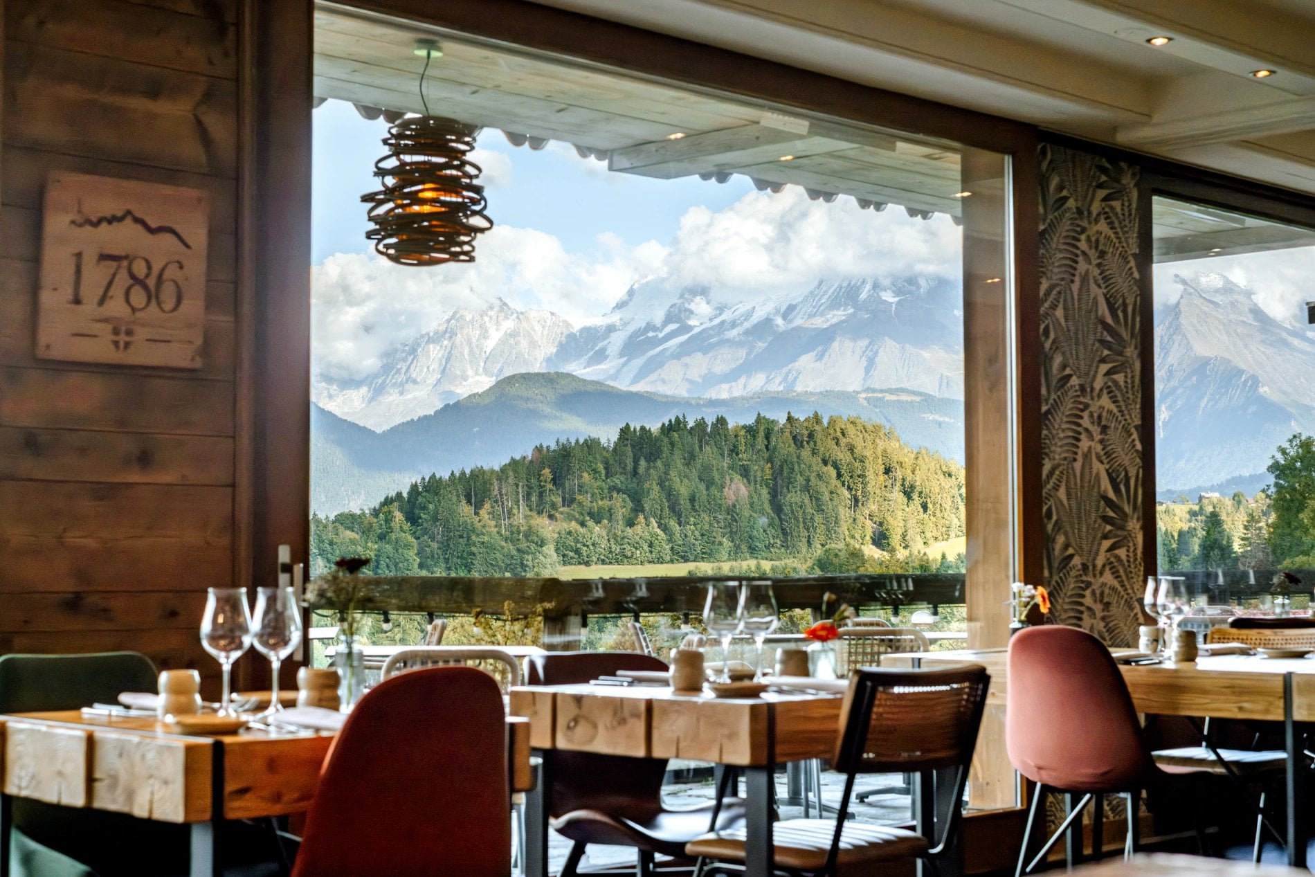 a2b9cfae-f29c-4c1f-b13f-d122e36a4261