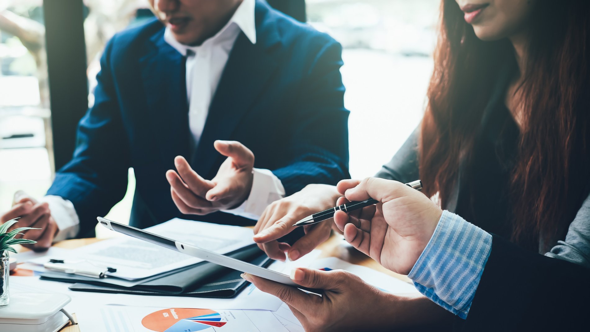 Epona Sens | Business meeting