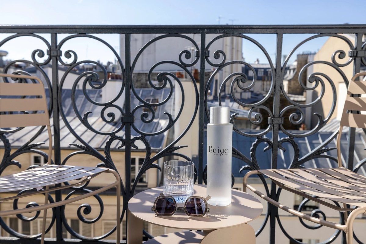 Room Directory Hôtel Beige, Hôtel Beige Chambre Deluxe Balcon