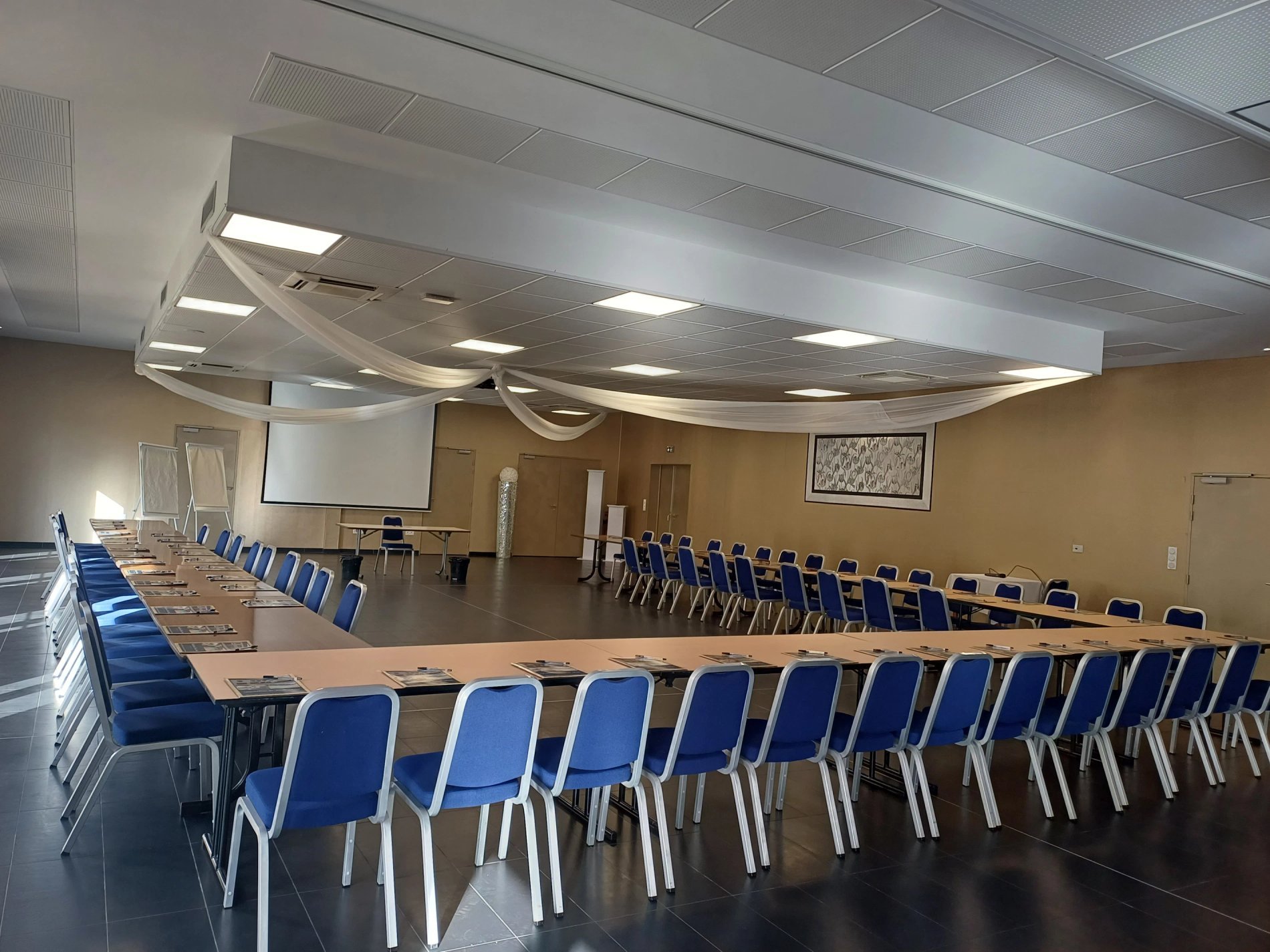 a4ed67bd-707d-42bd-900c-19d854e4d970