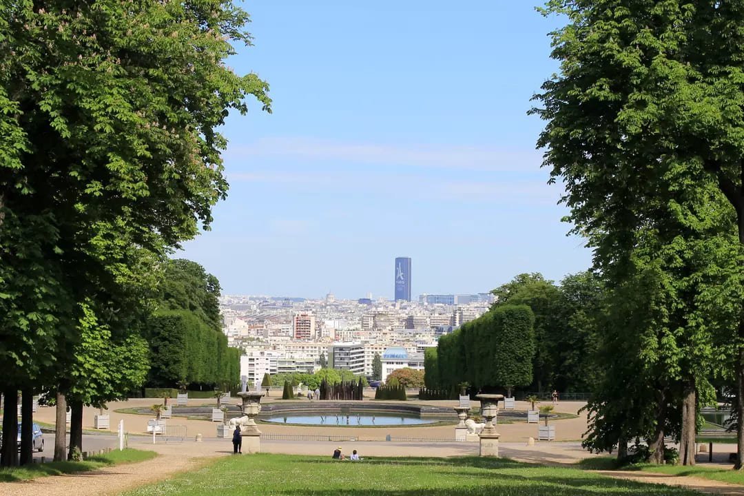 a51e646f-b71e-4dad-b957-6204dbf104dd