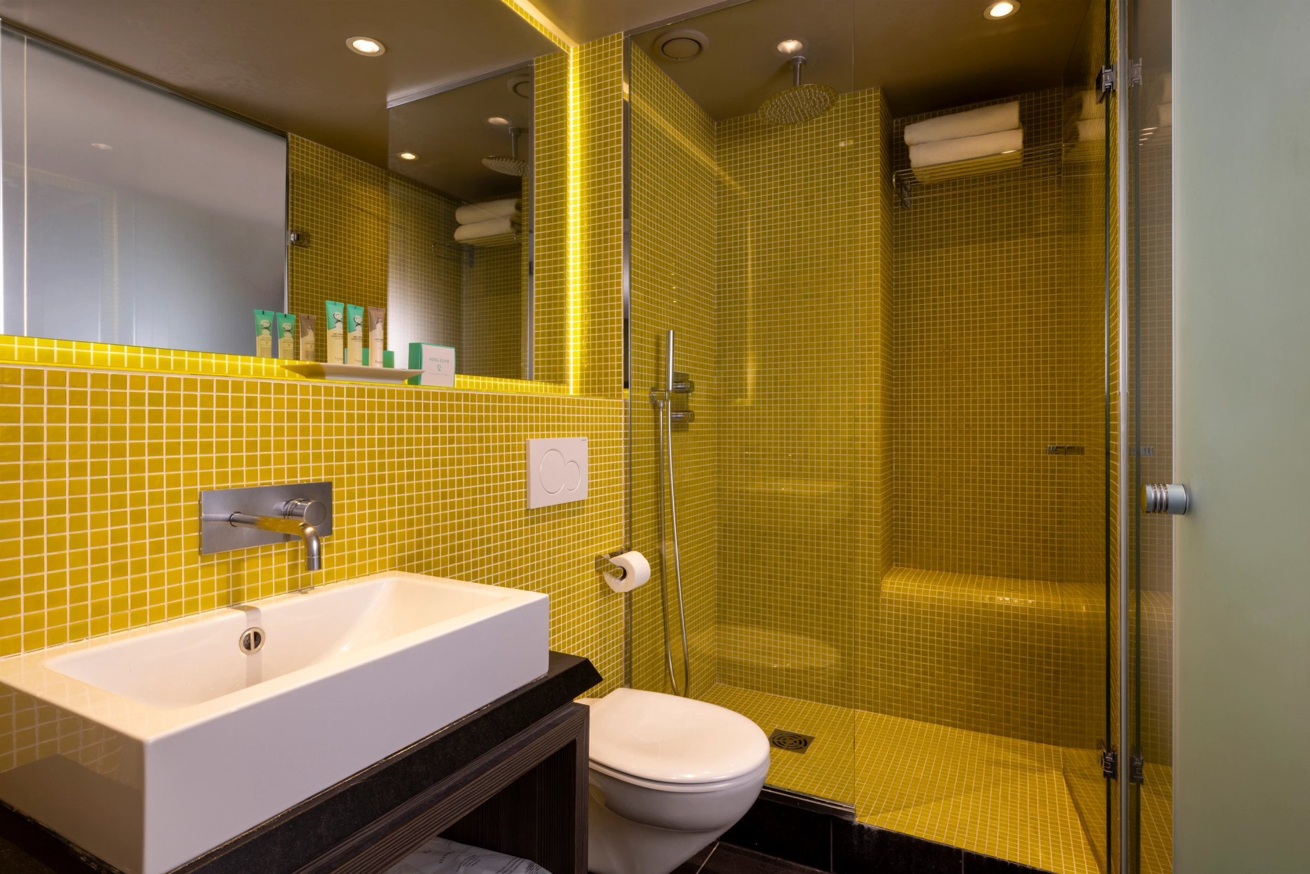 a560e4e2-343c-4a1e-a6a1-543524e0052a