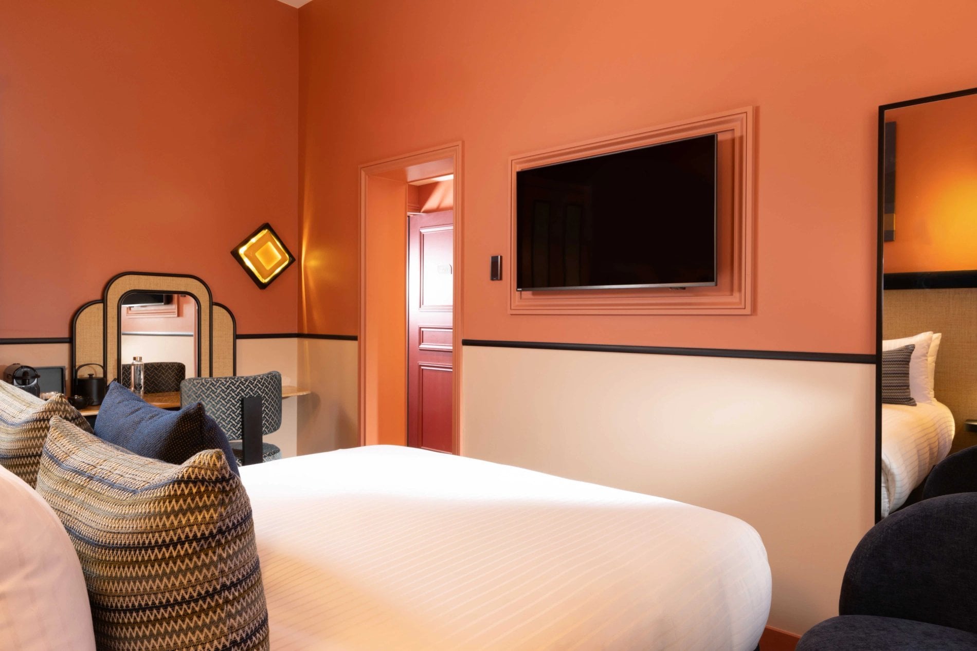 a566c05c-5aa6-4ae5-8f30-69e3ed9f5223