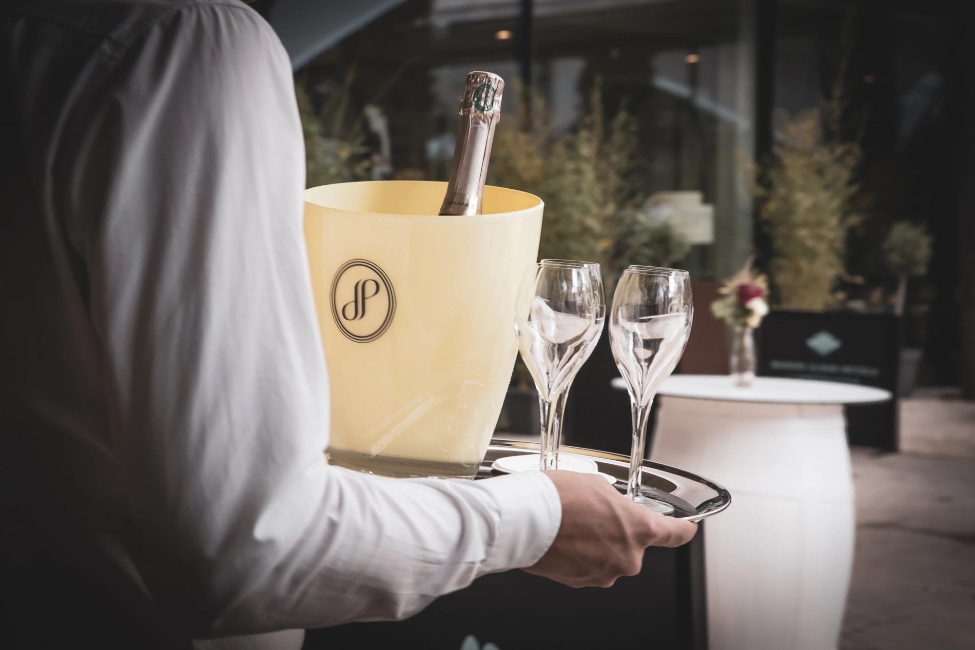 a5e1cc87-e413-46df-a91d-32402e136b22