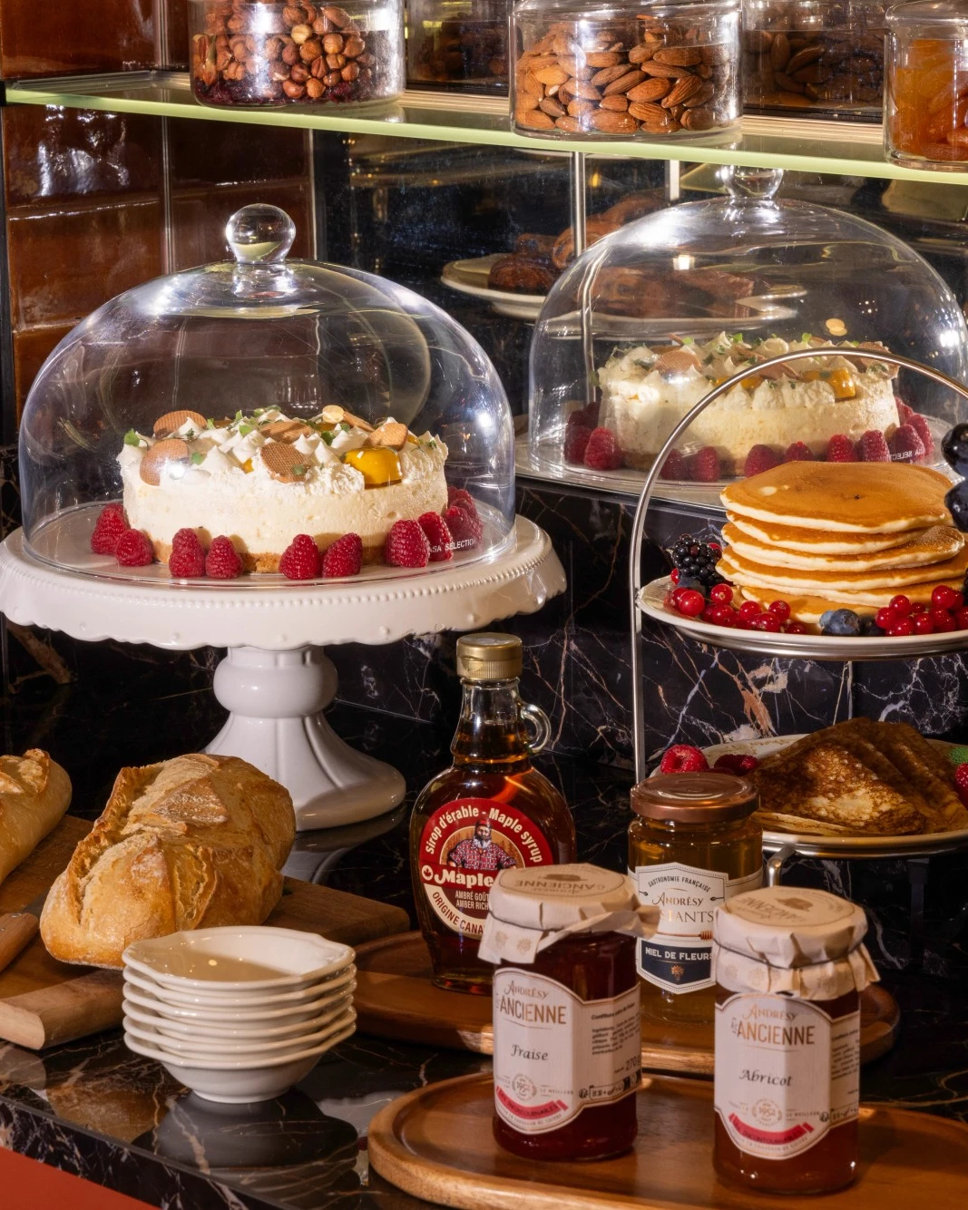 Hôtel Ginette à la Folie, Hotel Ginette à la Folie Breakfast Room Buffet