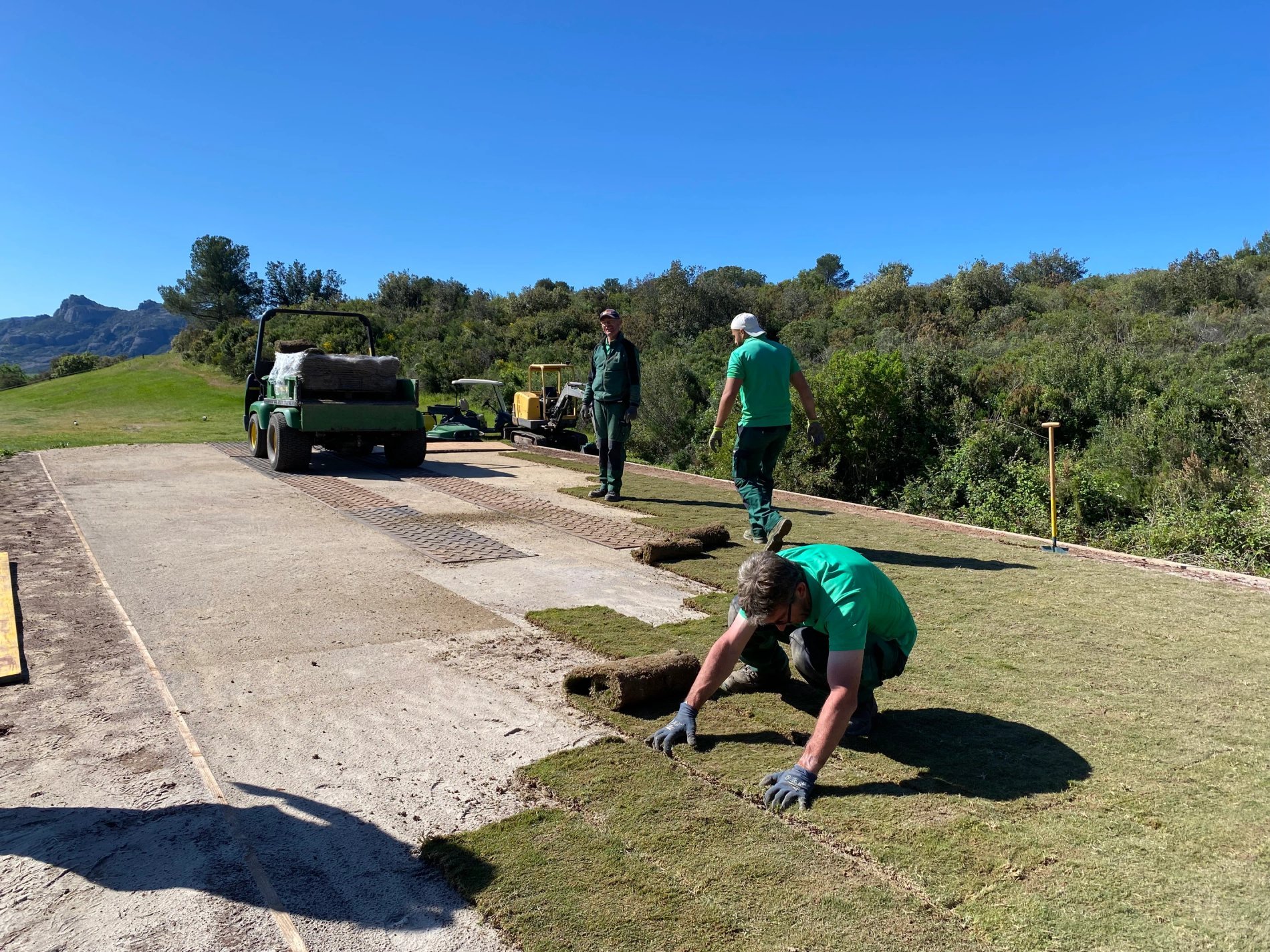 a6d7747c-4374-4200-a735-35254d2ccc02