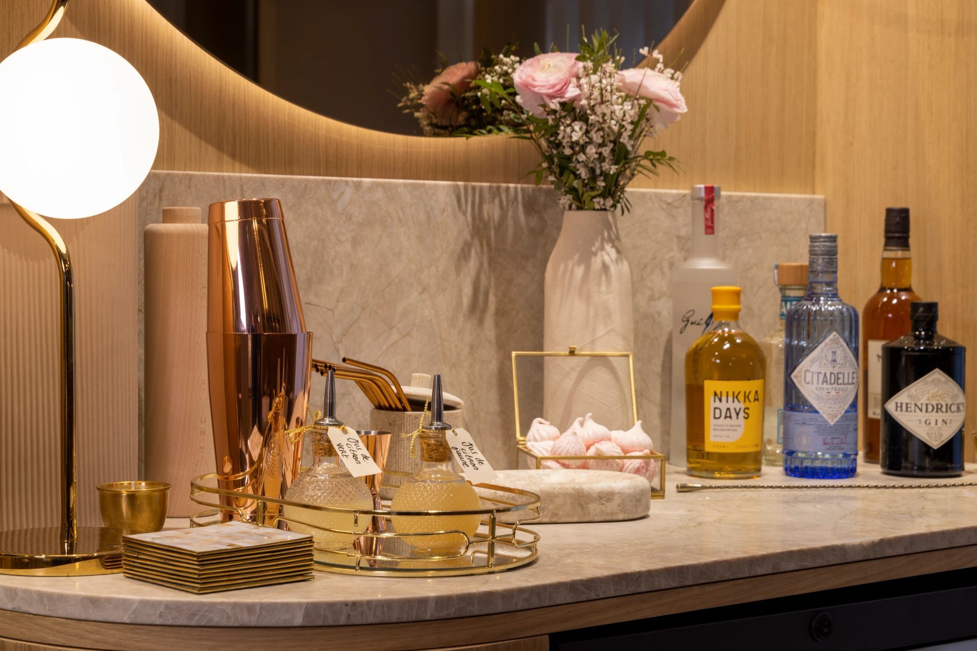 Hôtel Beige Honesty Bar