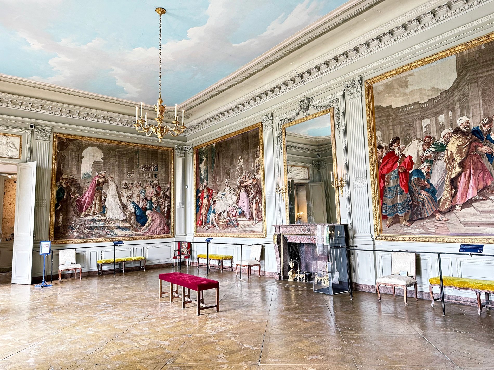 a79b61cf-3e51-4a54-8302-c9d5635f8771