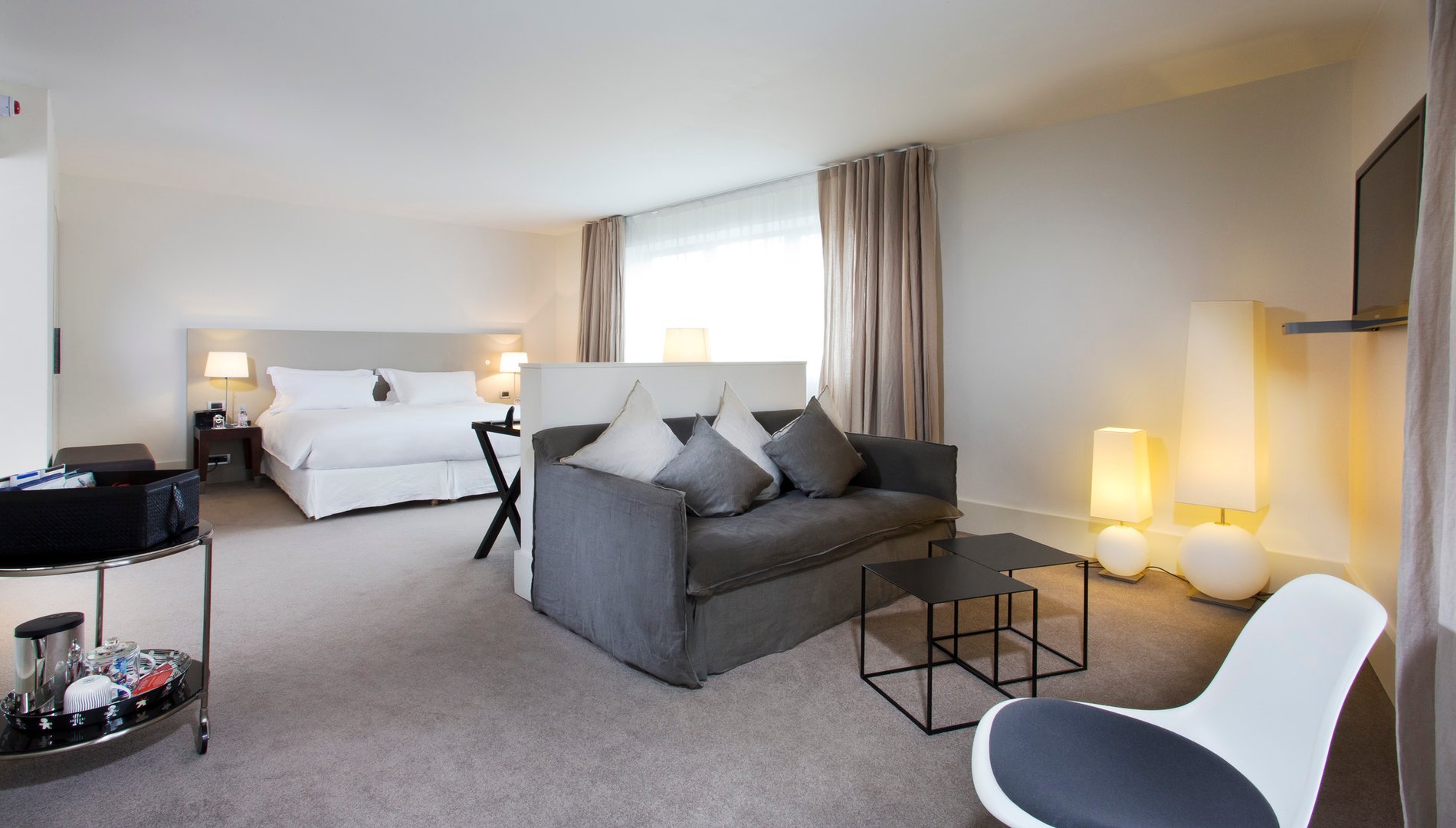 La Maison Champs-Elysées | Junior suite boutique