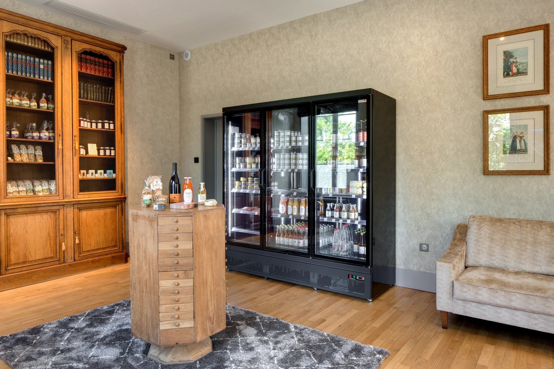 a8c5b242-e436-434c-b5d9-a4f325d7cd81