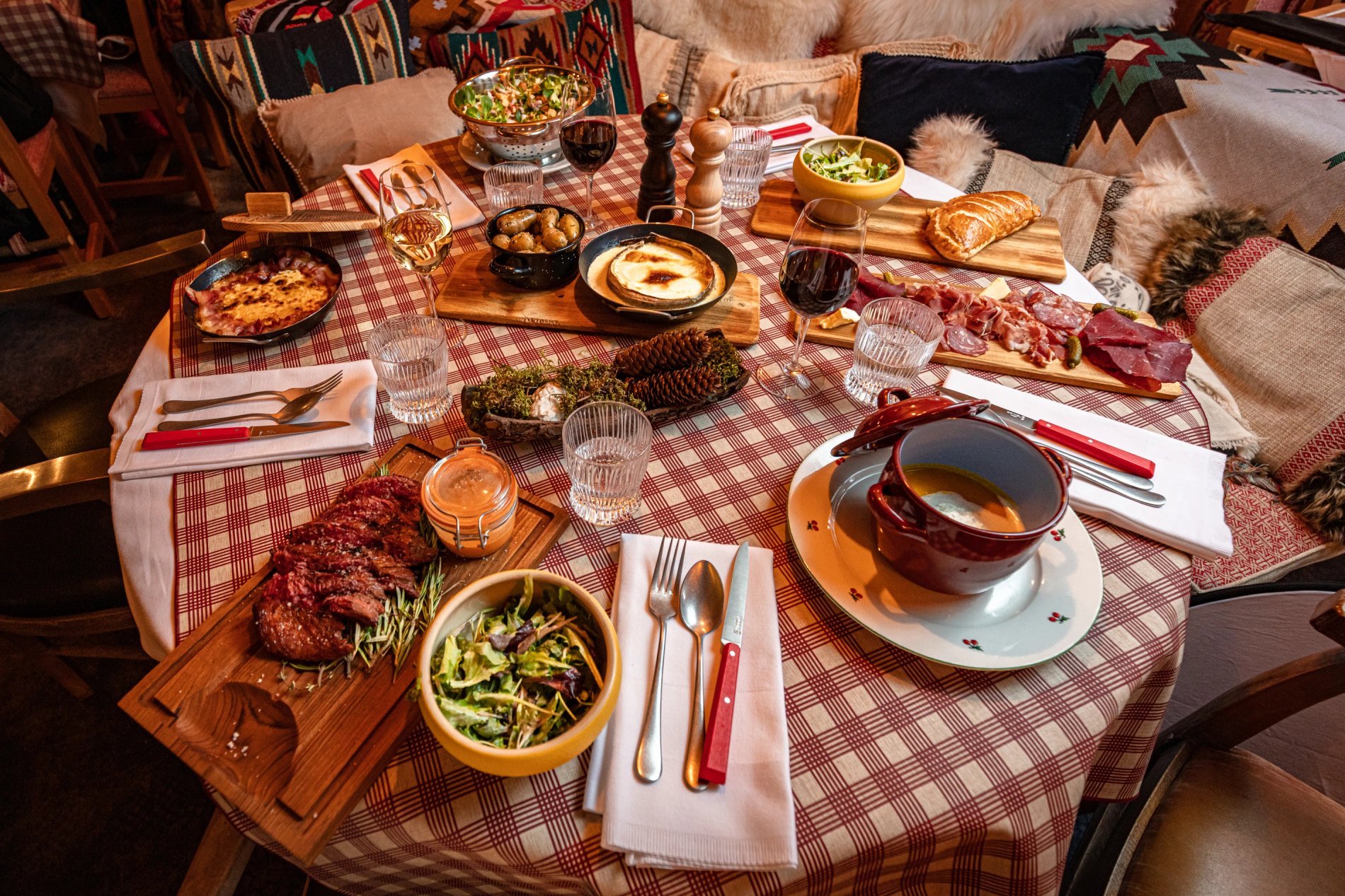 a9f75db1-79e0-439f-b908-463c61cc9b0b