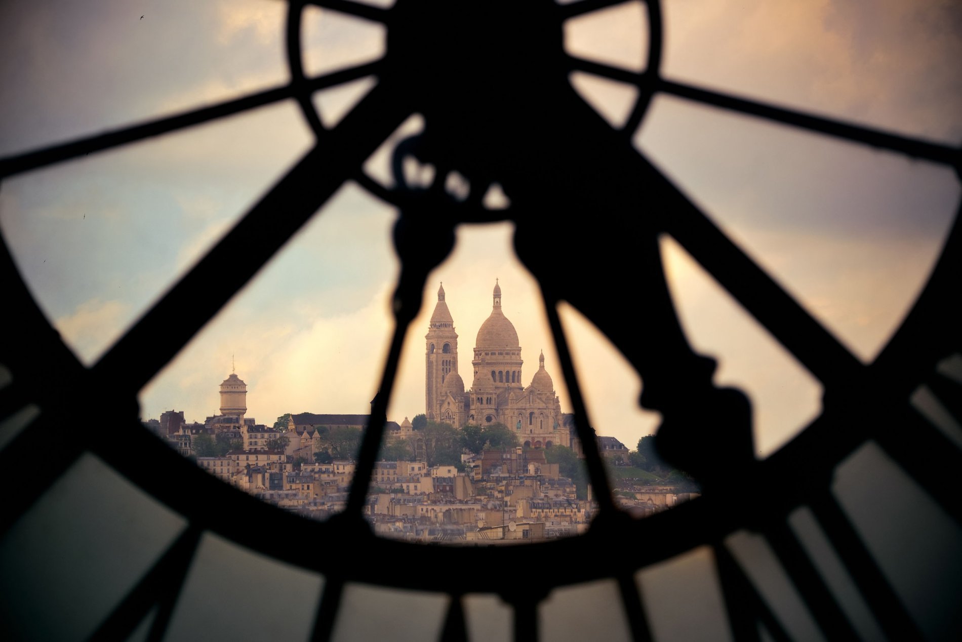 aa272eae-7b81-4df5-9b4c-65f6d10362da