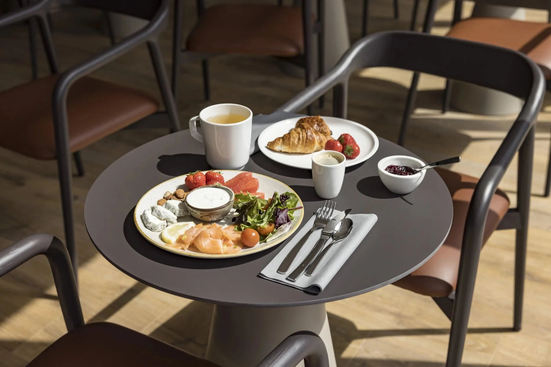 aa5b1b9f-d465-4d43-bdb0-e01cbd8e2820