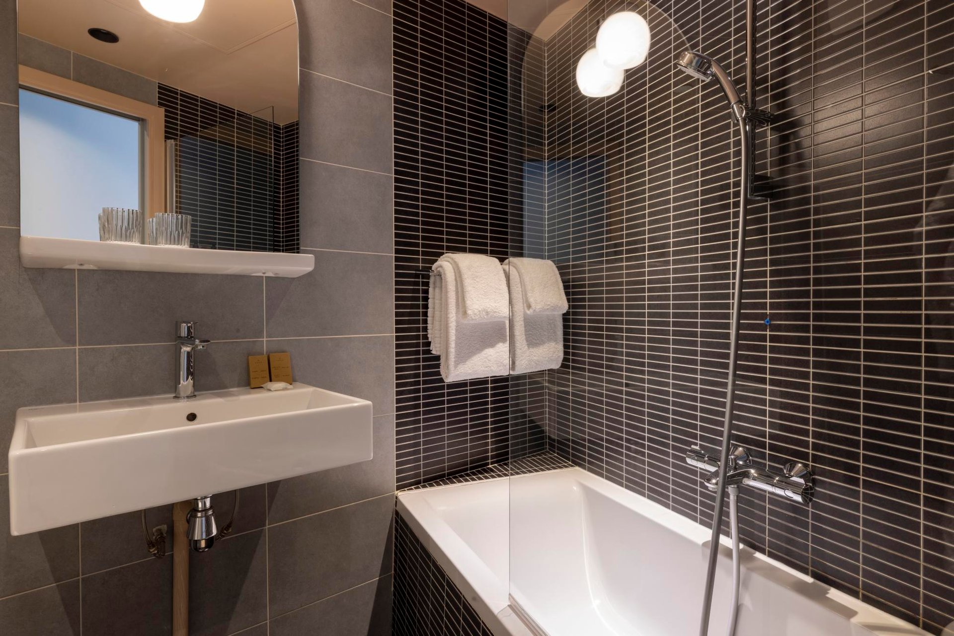 Hotel Fior d'Aliza Superior Room Bathroom