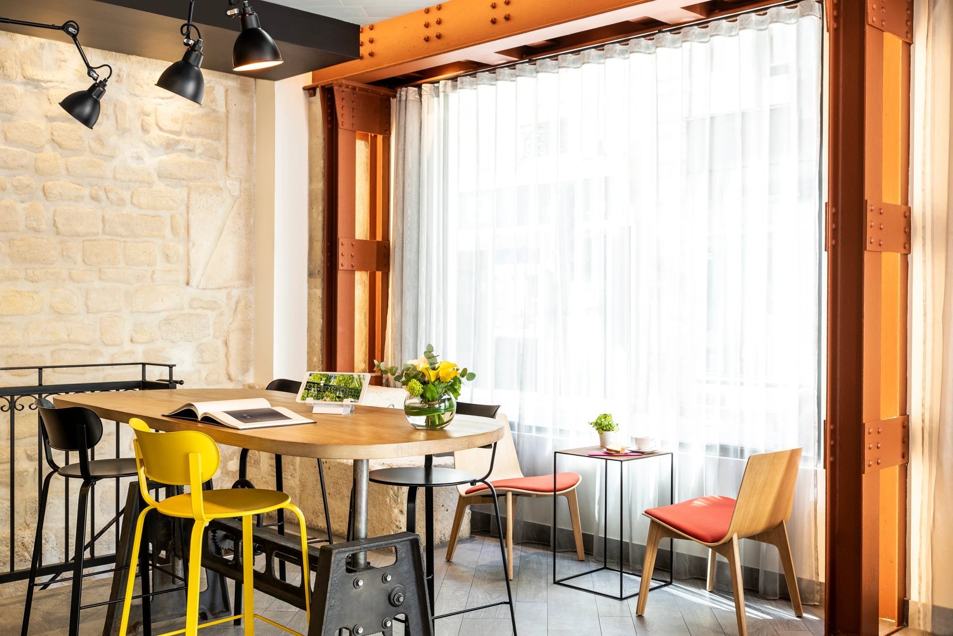 Best Western Premier Marais Grands Boulevards honesty bar