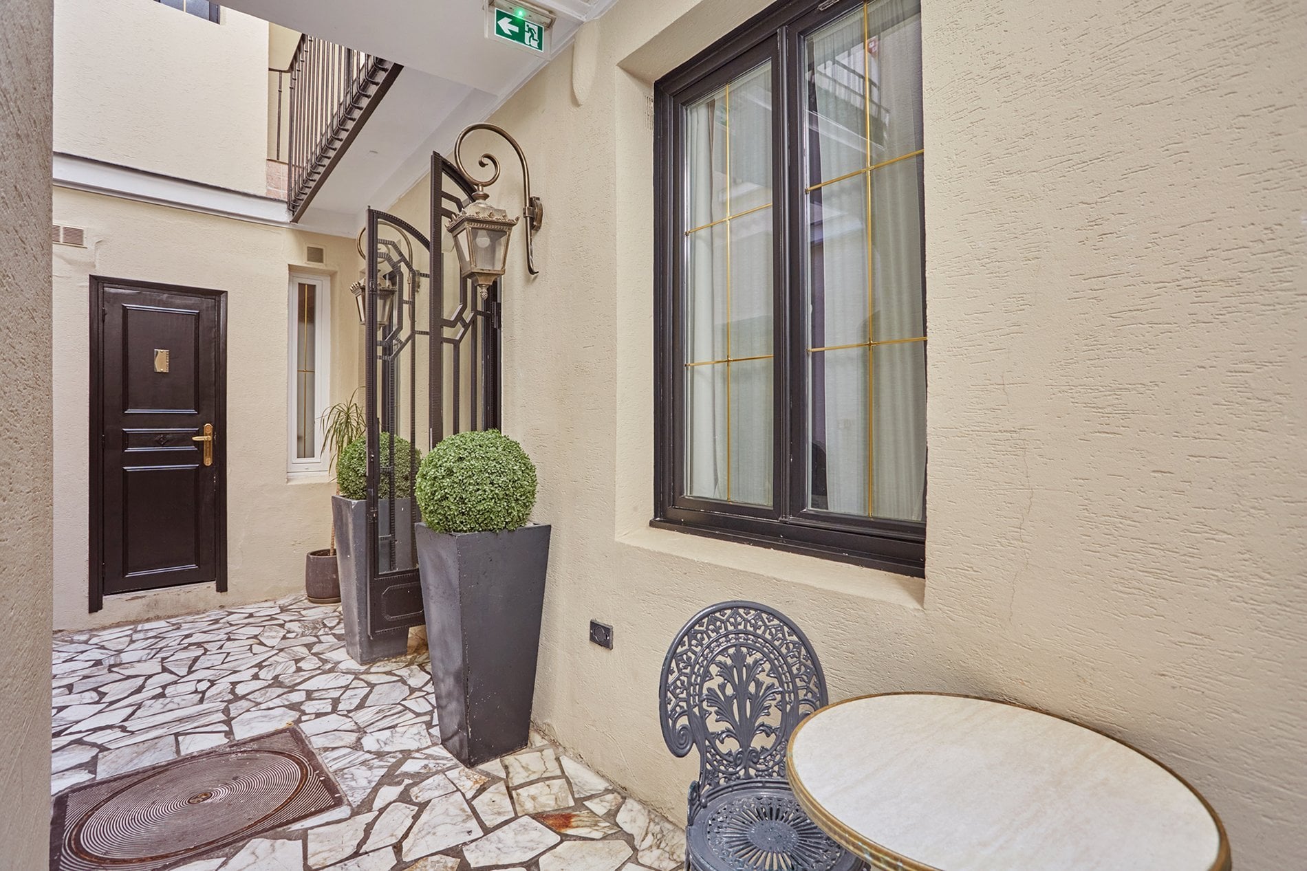 ab7c180a-6fef-4627-974d-9bf4c5a18eb1