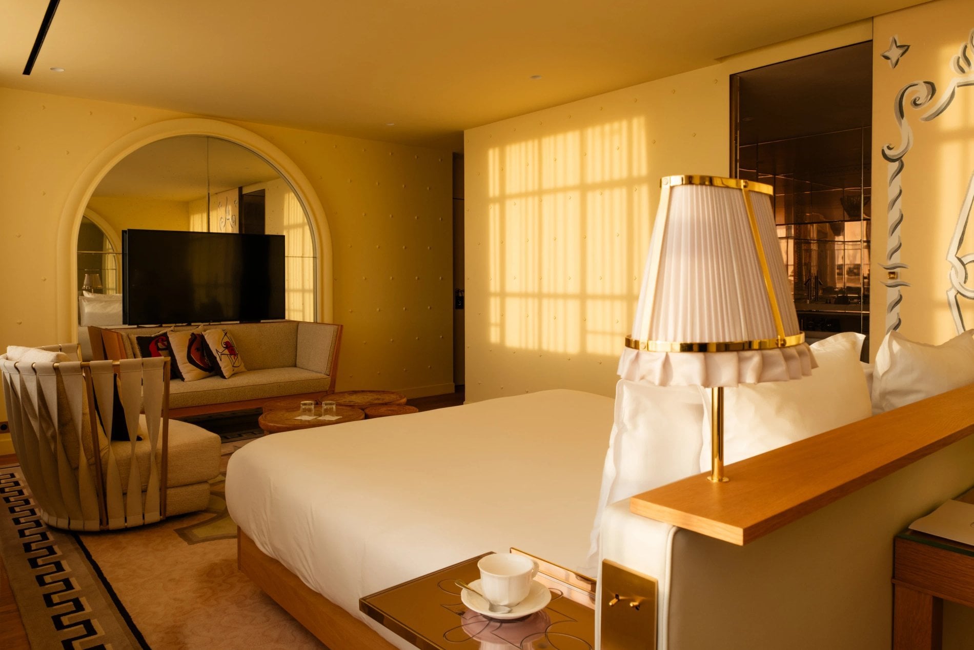 ac454fc3-67fa-42d2-b497-45c56d582884