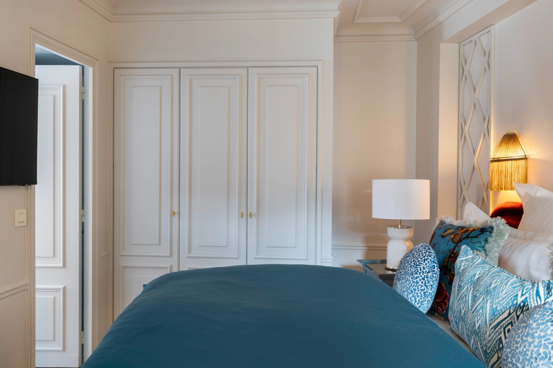 Hôtel Le Lavoisier Chambre Classique Penderie