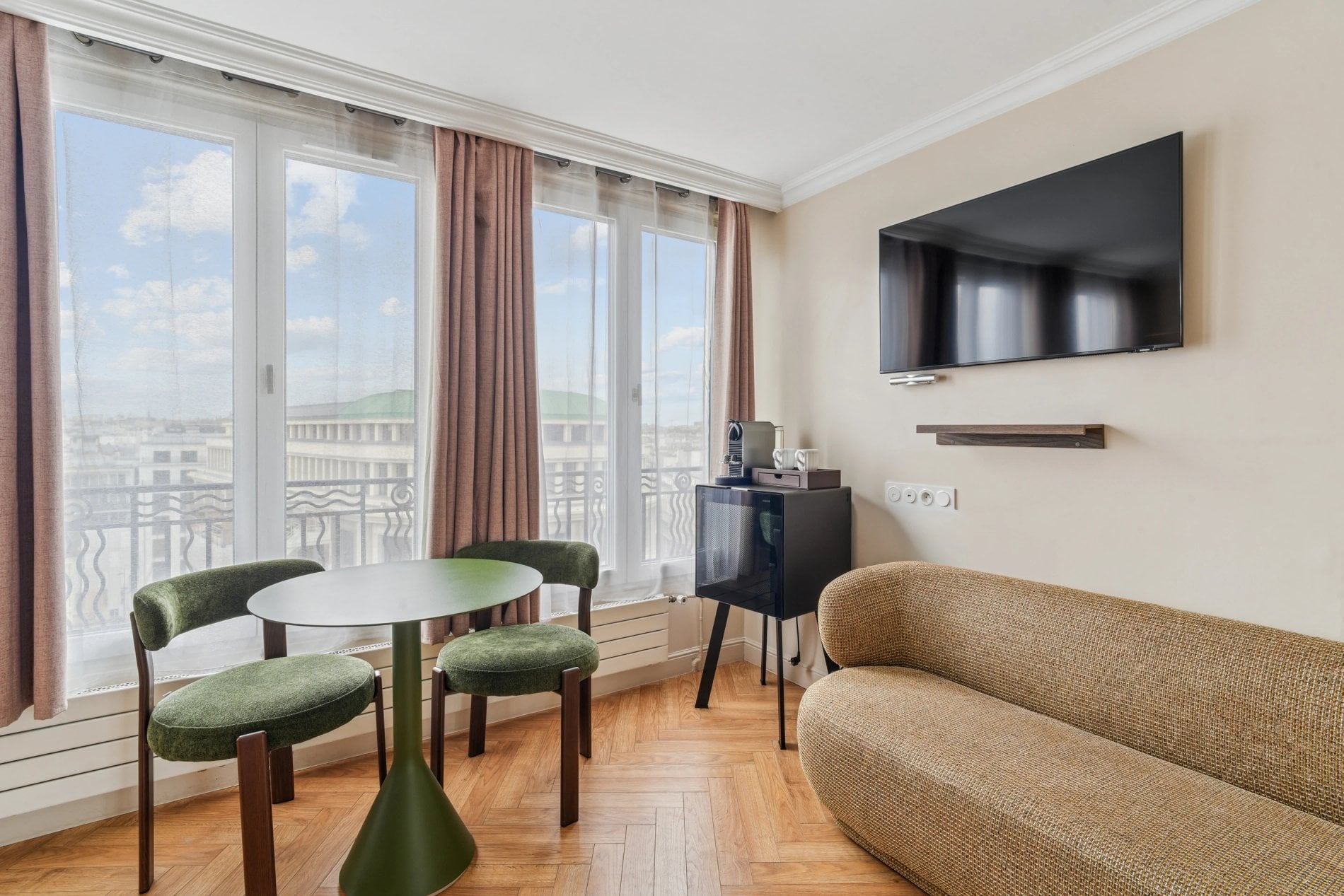 ad4c665f-307c-4746-856e-de95121e6997