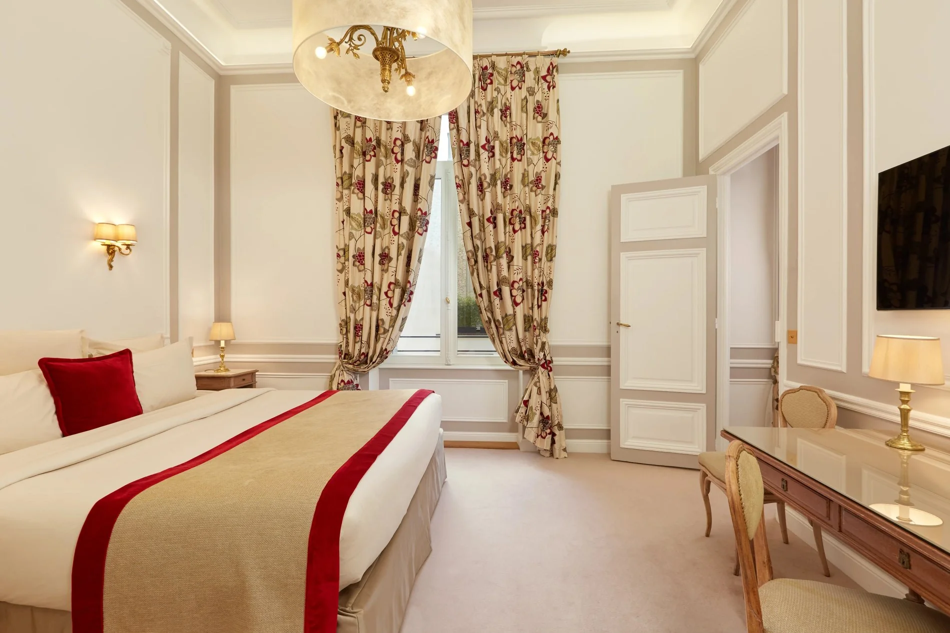 Hotel Regina Louvre Suite Prestige