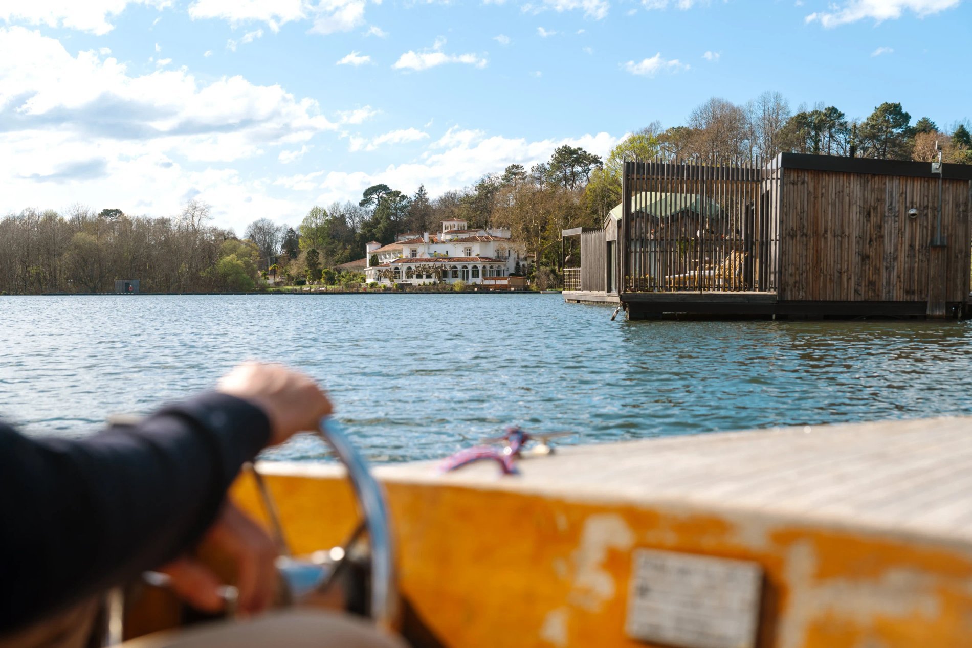 ae422533-0d02-44f6-b7ca-860a437728eb