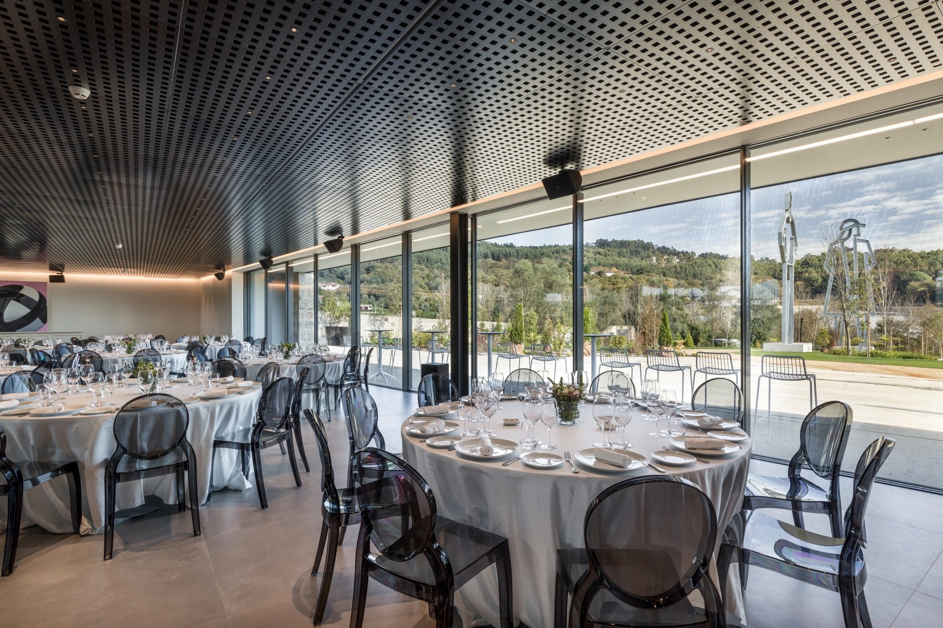 ae72efe6-30d8-4064-994a-165a18b14de9