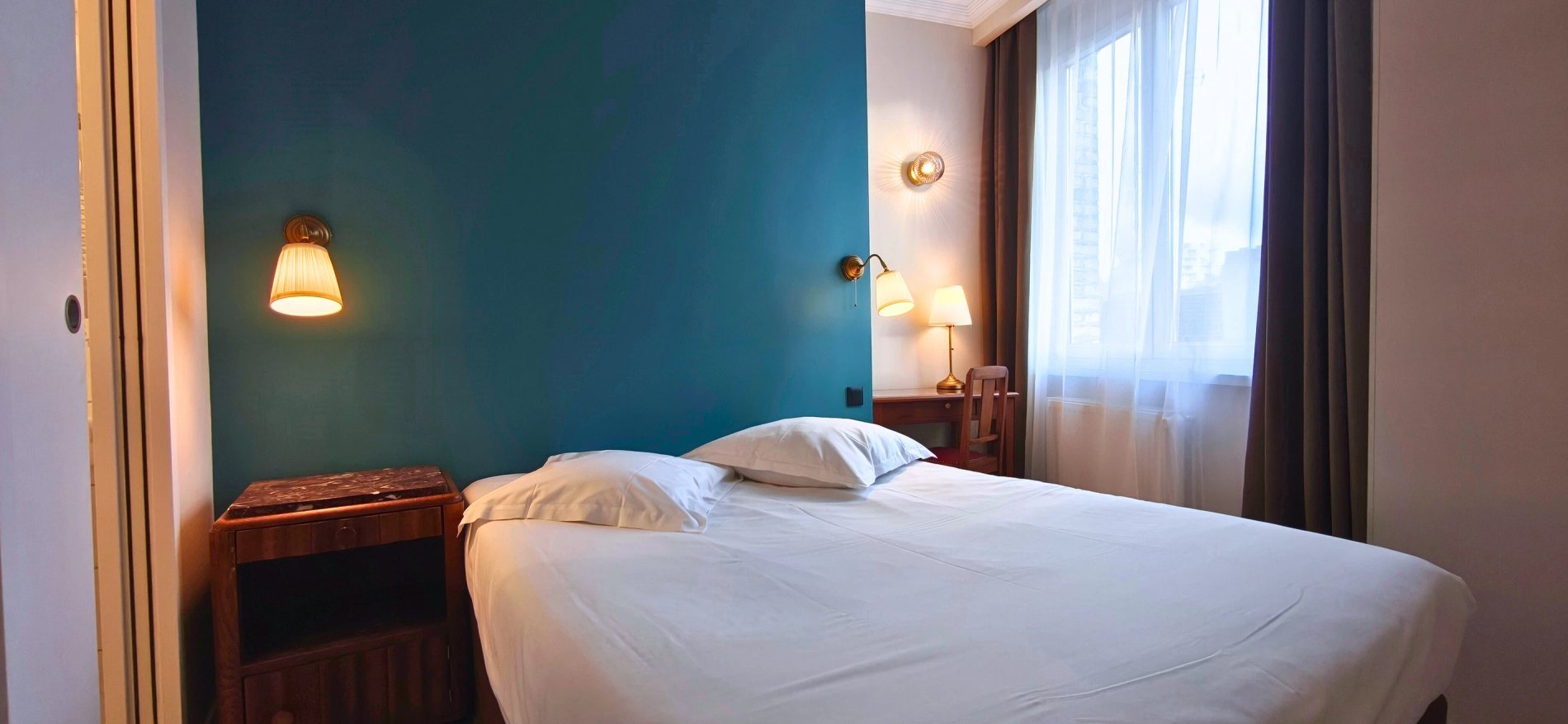 ae85eb12-8ae3-4561-b2f9-2122238aae40