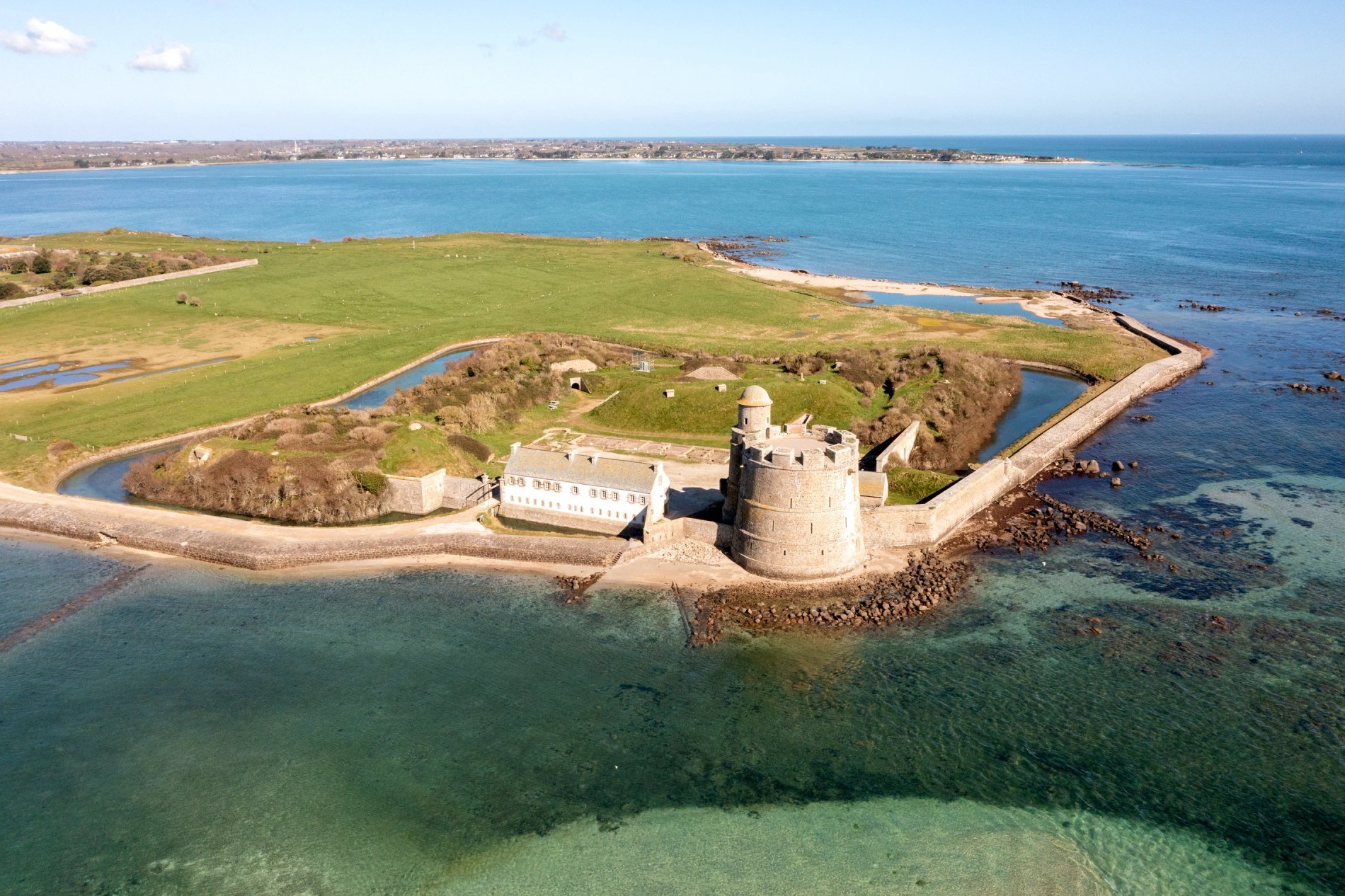 aeafd3f8-e236-4535-87ea-405e4824bc37