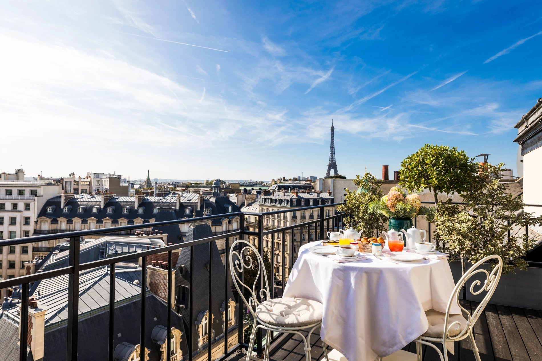 Hotel San Régis | Hotel with view on the Eiffel Tower