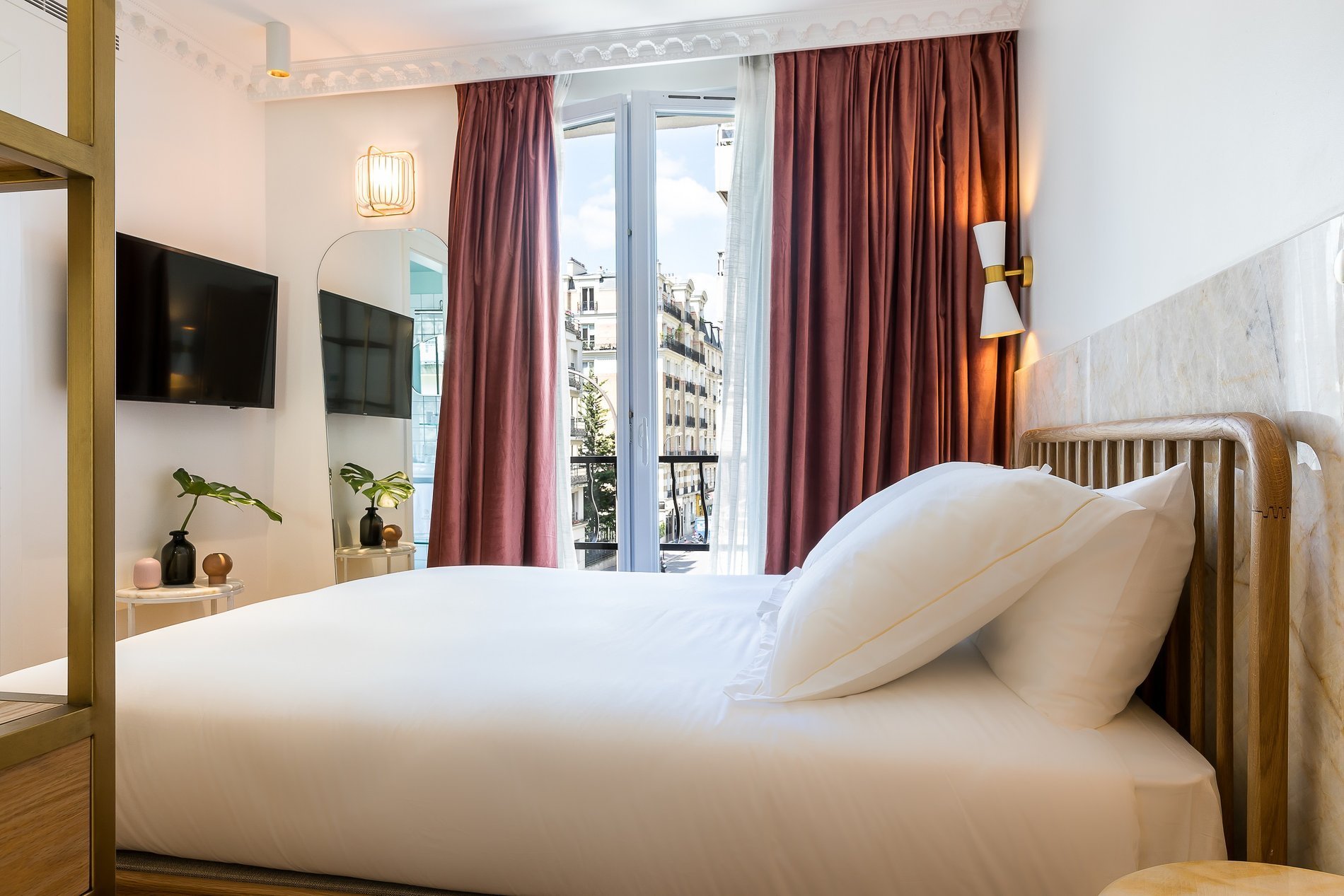 b018d543-55c6-4bf9-937d-f013d27fd5e9