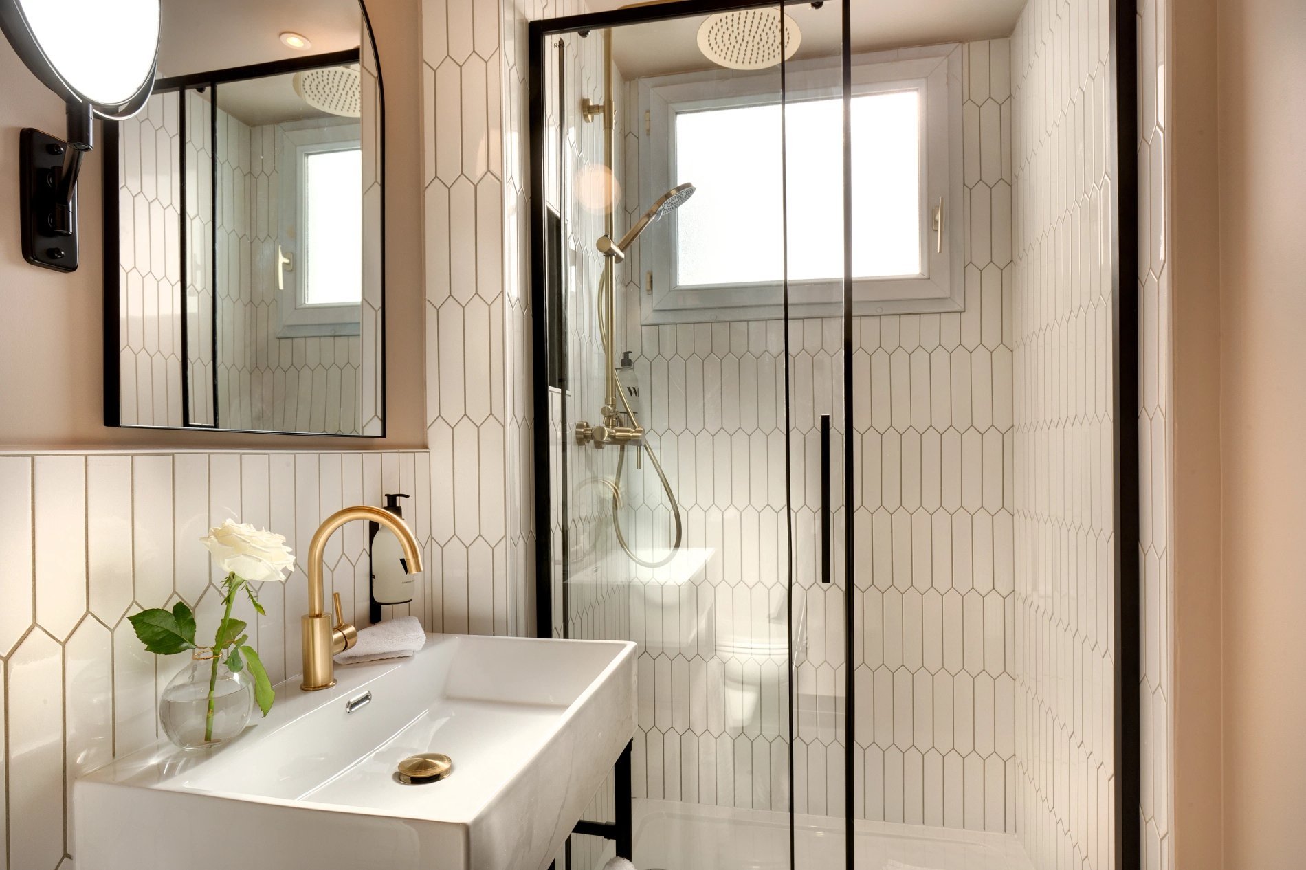 b12d91da-e7a2-4941-b85c-d251d6505068